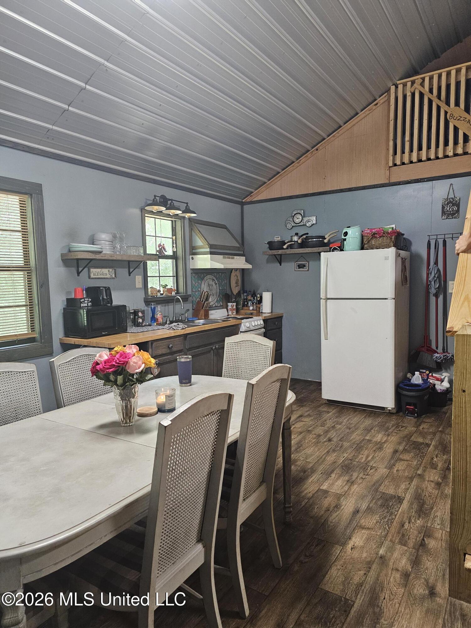 2144 A E Wilkerson Ferry Road Property Photo 6