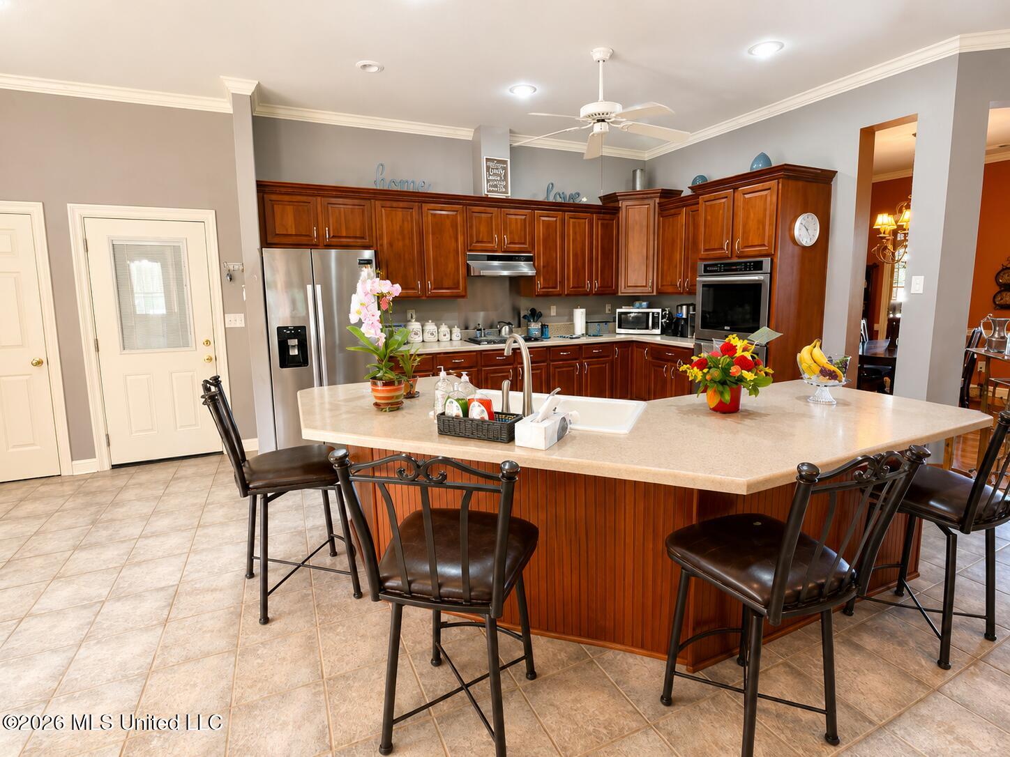 6333 Carson Drive Property Photo 10