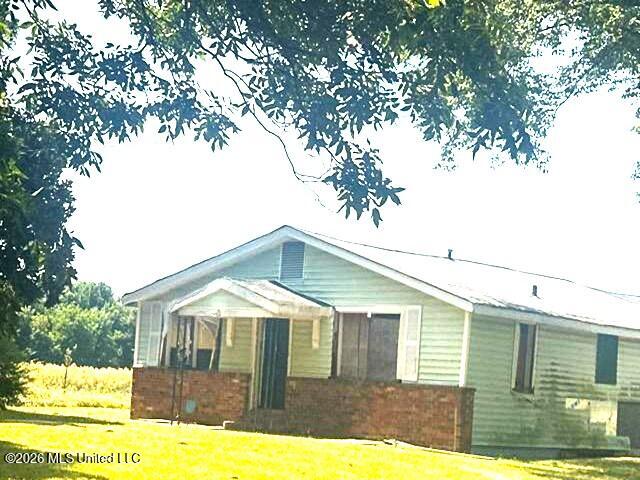 24776 Highway 61 N Property Photo 1