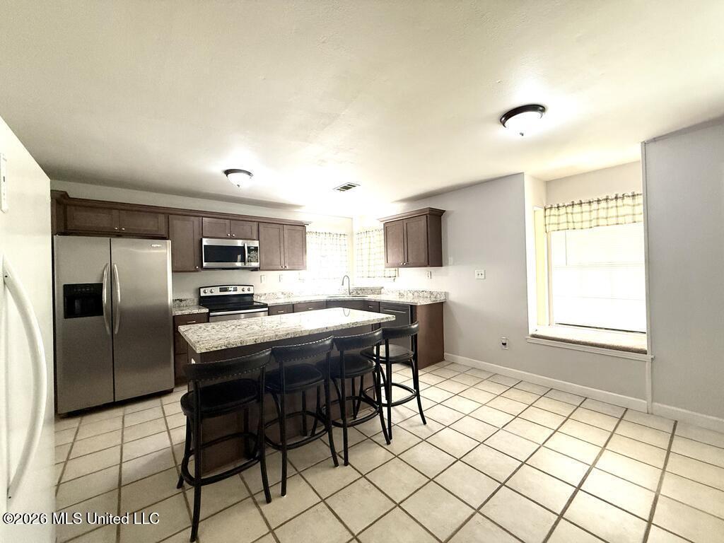 206 Glenwood Drive Property Photo 10