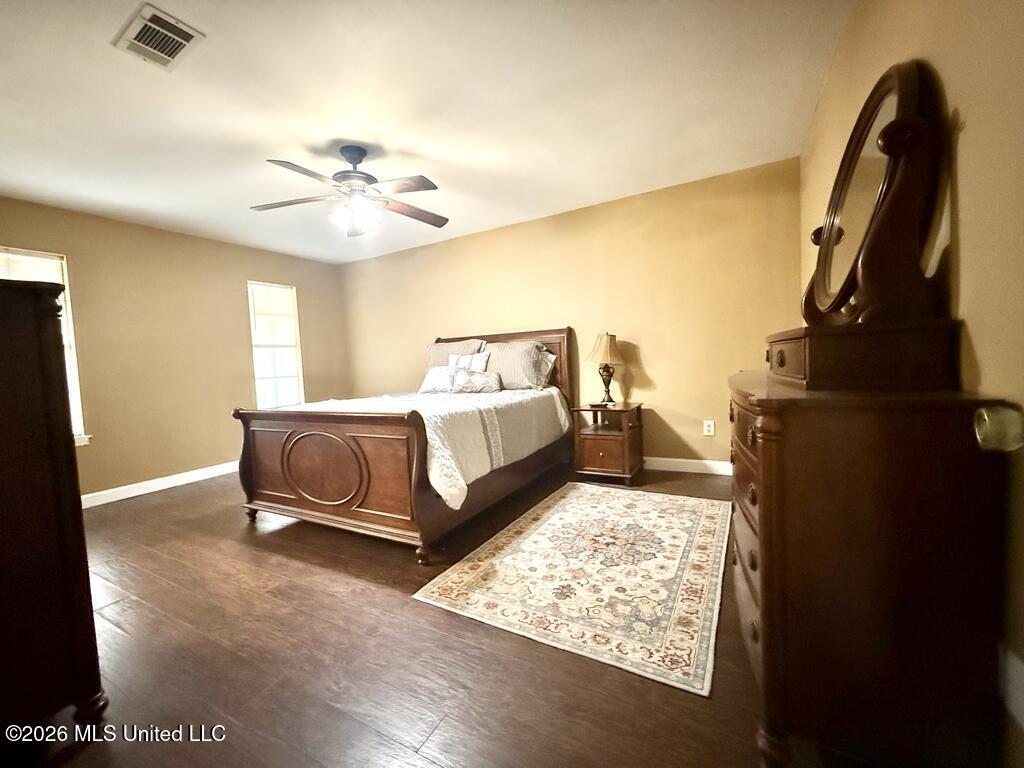 206 Glenwood Drive Property Photo 19
