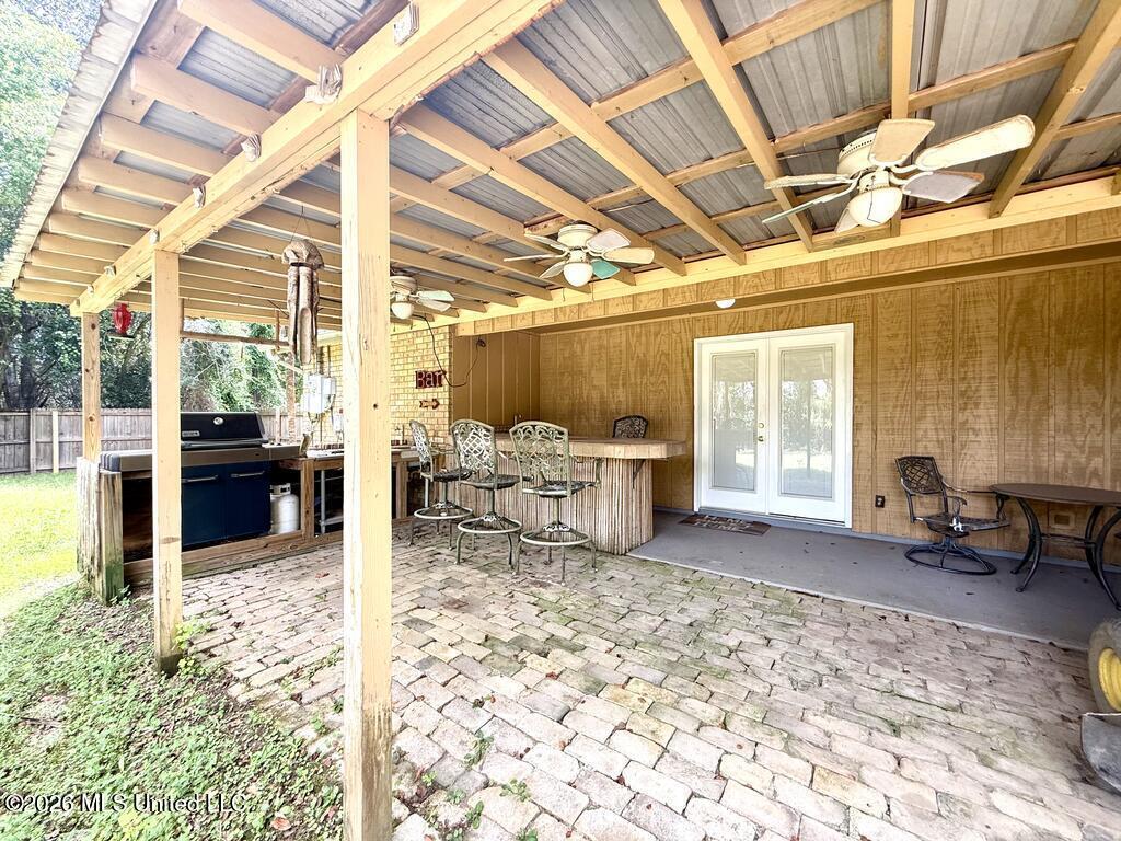 206 Glenwood Drive Property Photo 26