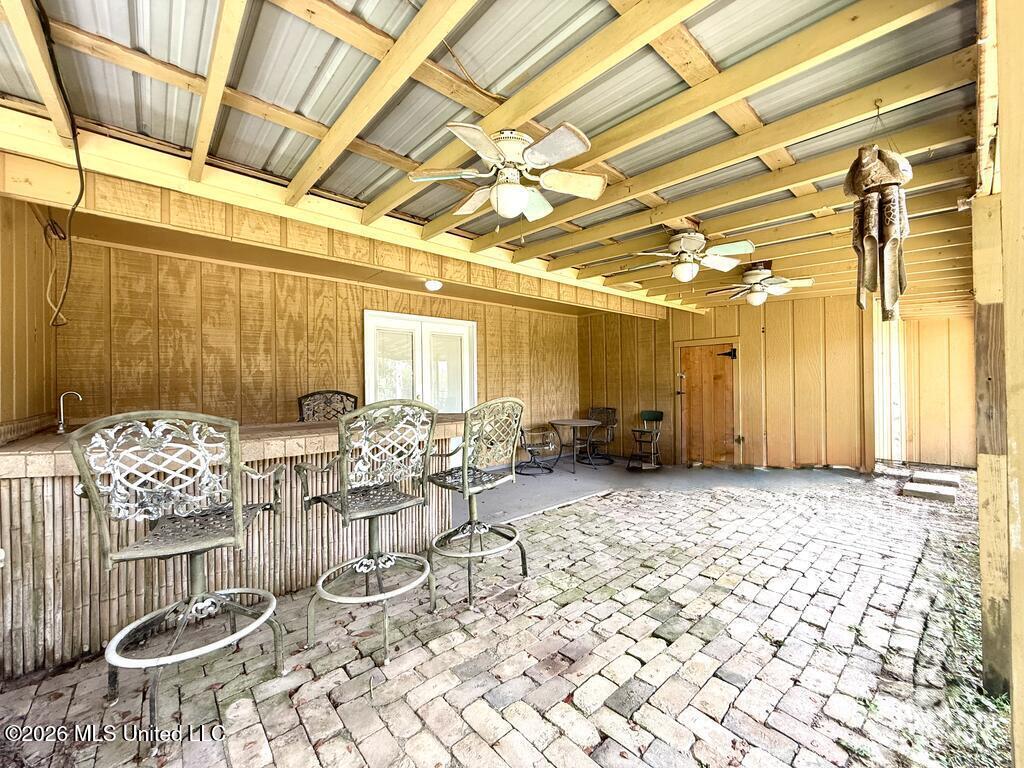206 Glenwood Drive Property Photo 27