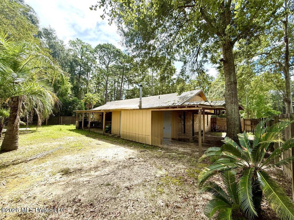 206 Glenwood Drive Property Photo 31