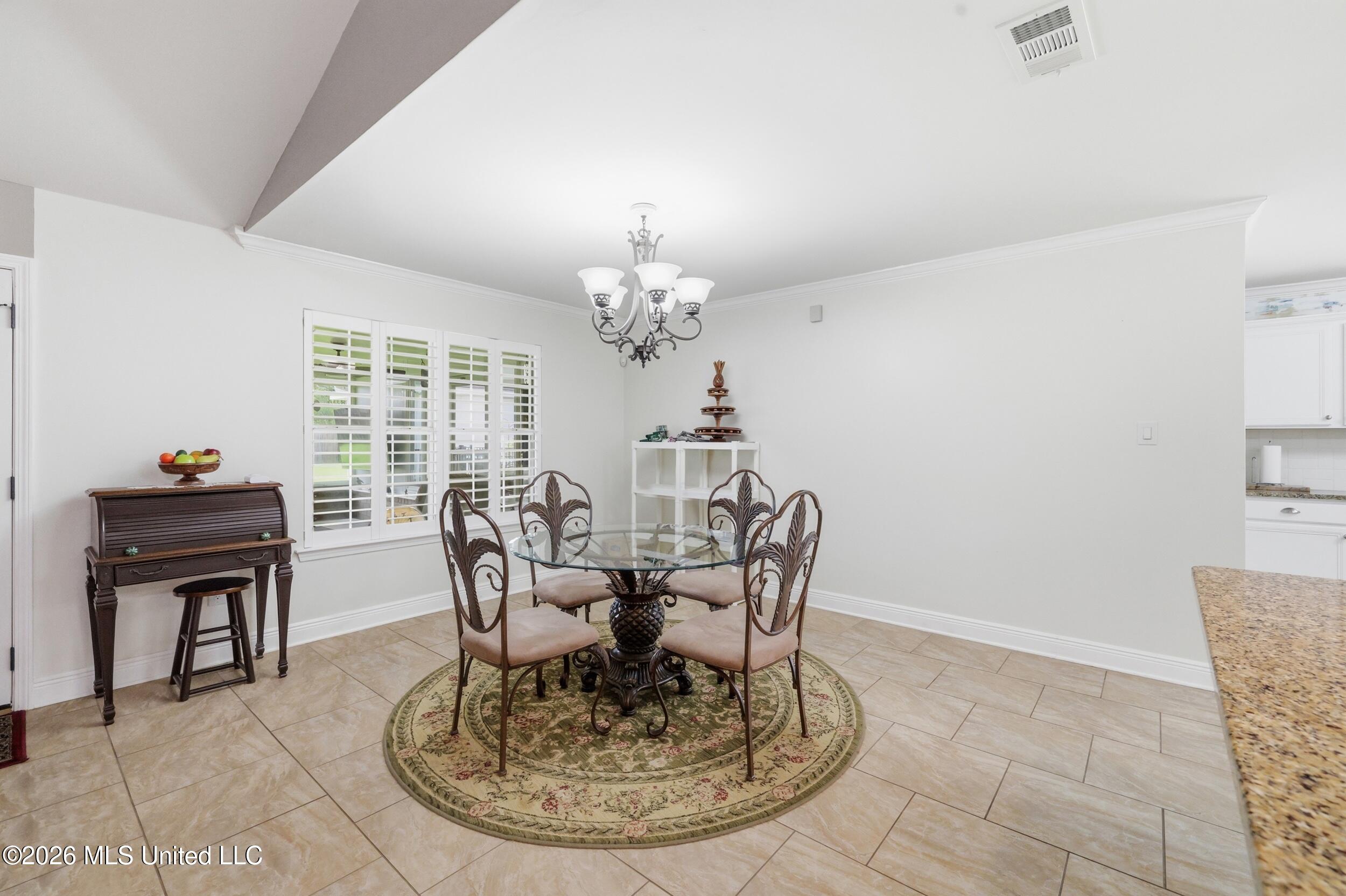 15720 S Fork Drive Property Photo 7
