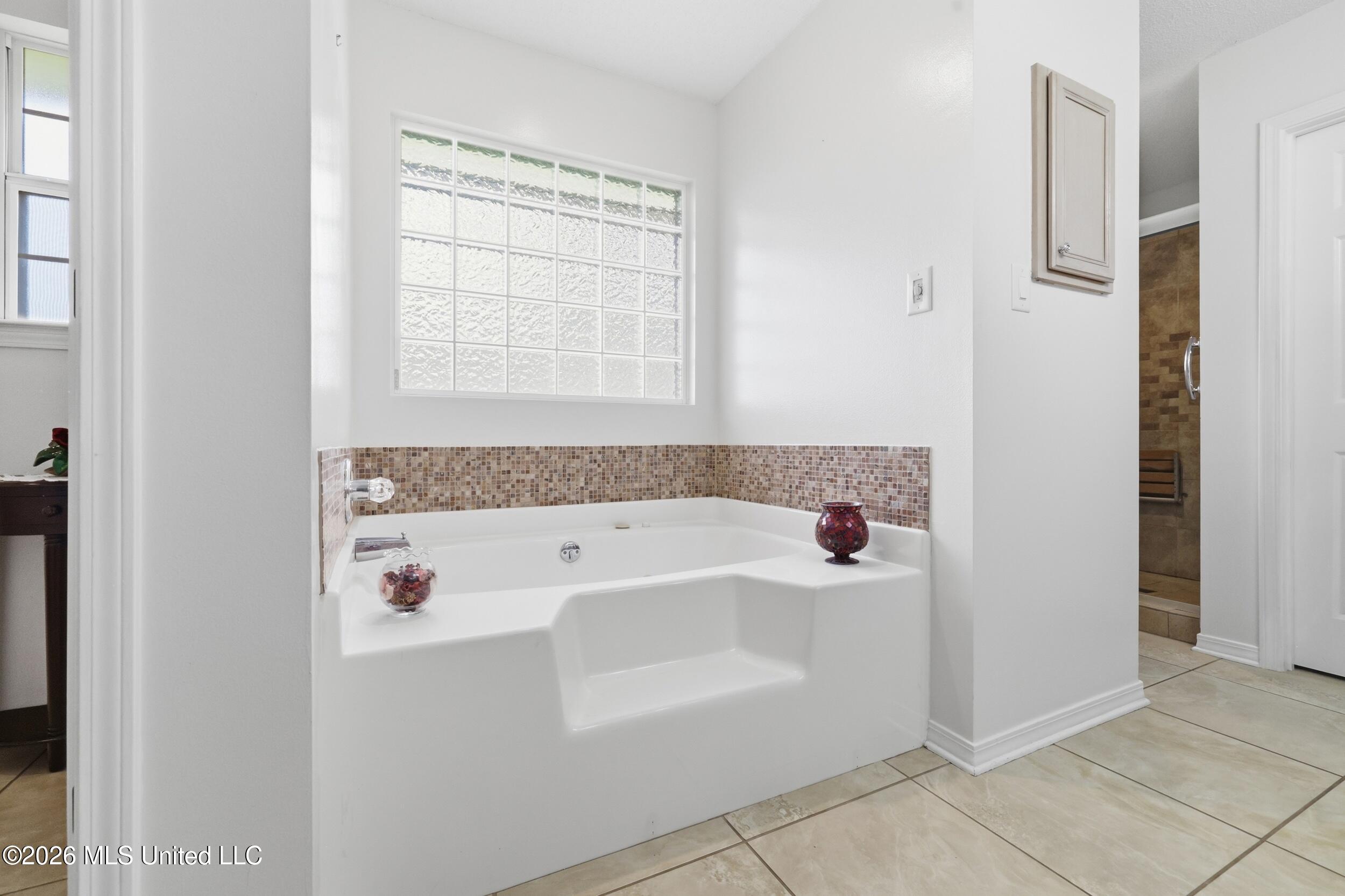 15720 S Fork Drive Property Photo 18