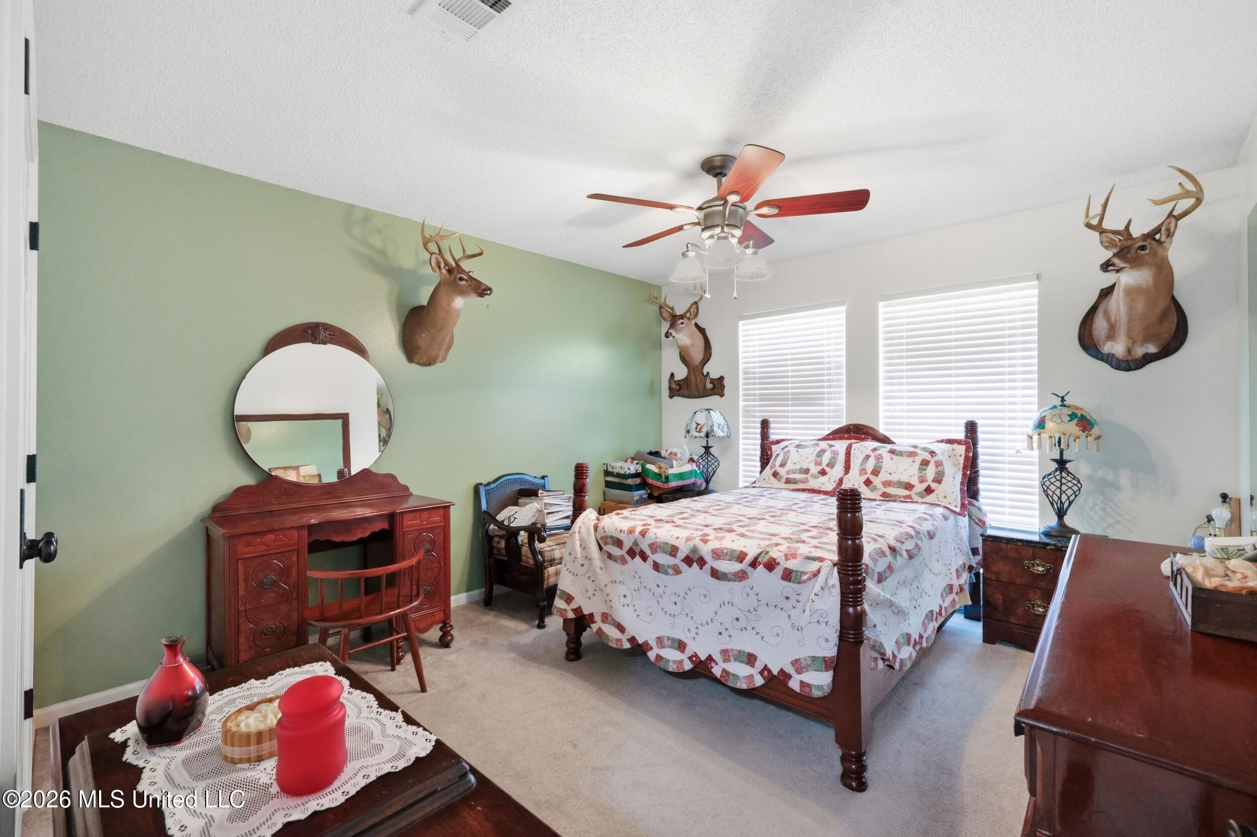 15720 S Fork Drive Property Photo 22
