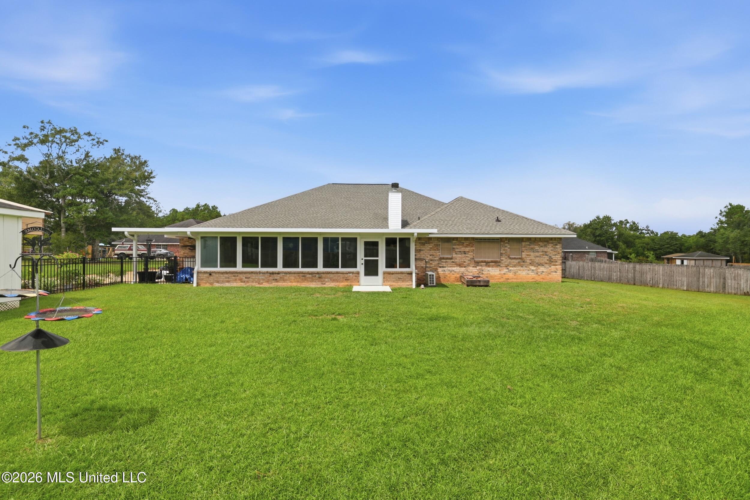 15720 S Fork Drive Property Photo 34