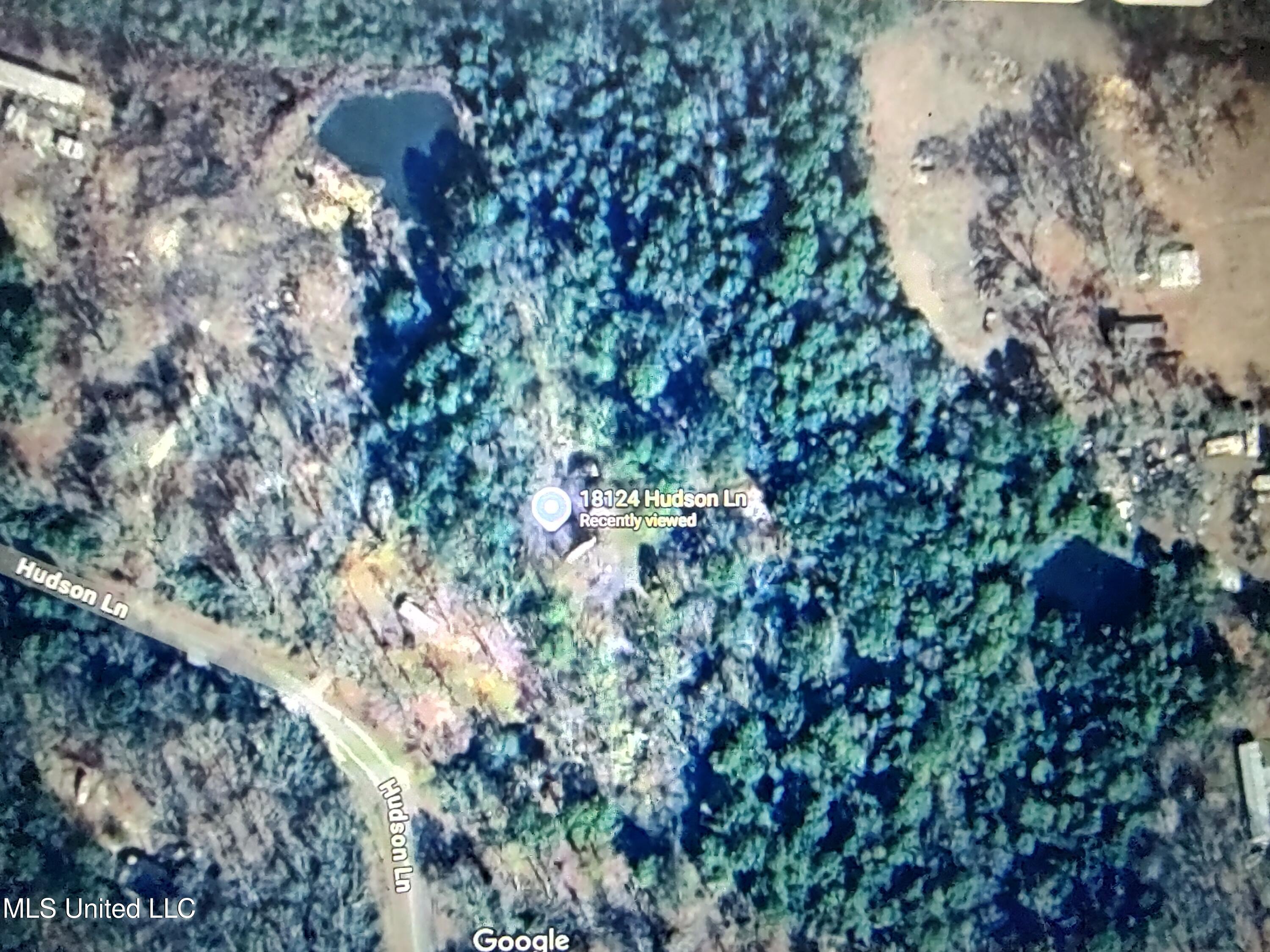 18124 Hudson Lane Property Photo 4