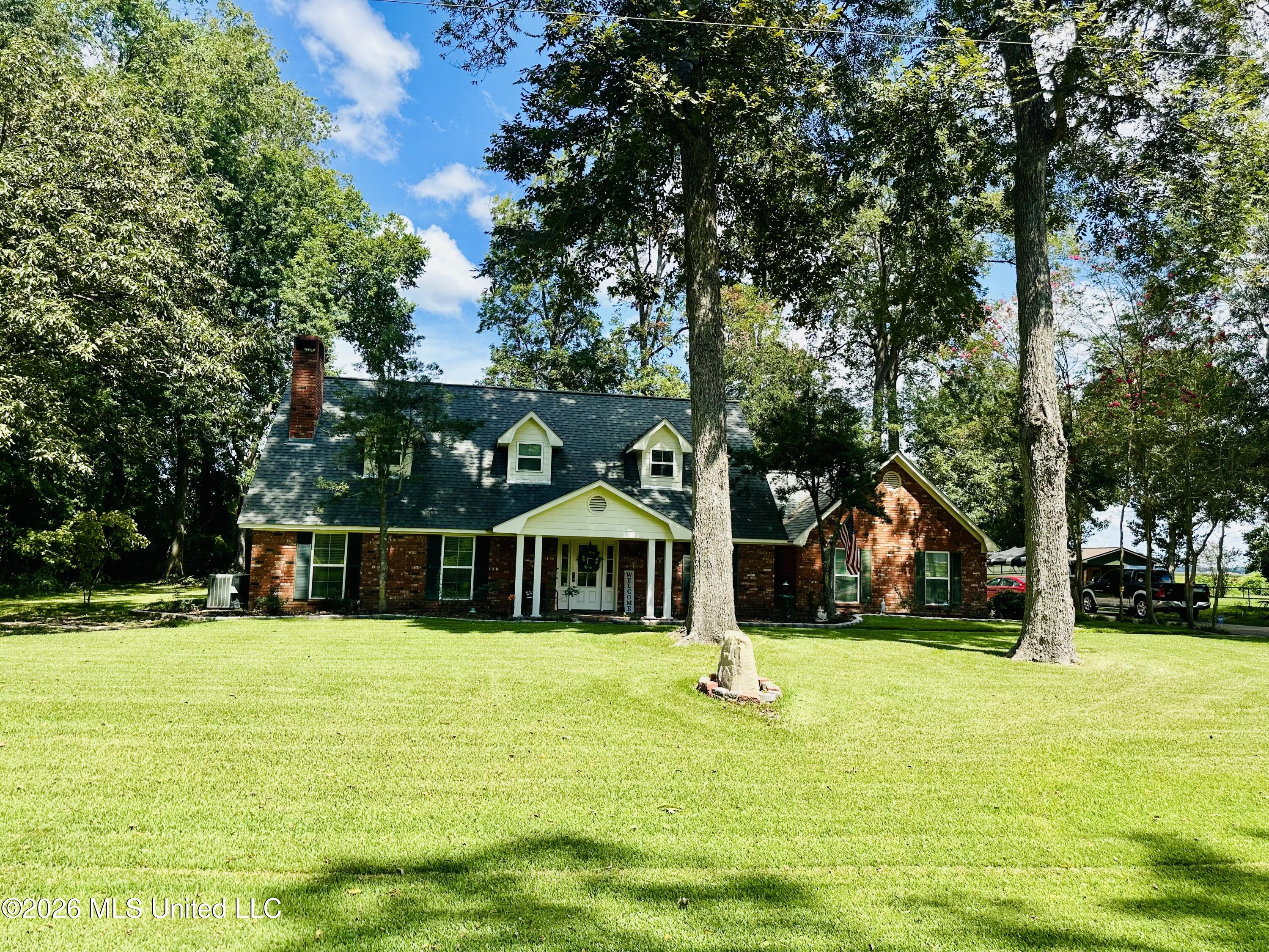 183 Pecania Drive Property Photo 1