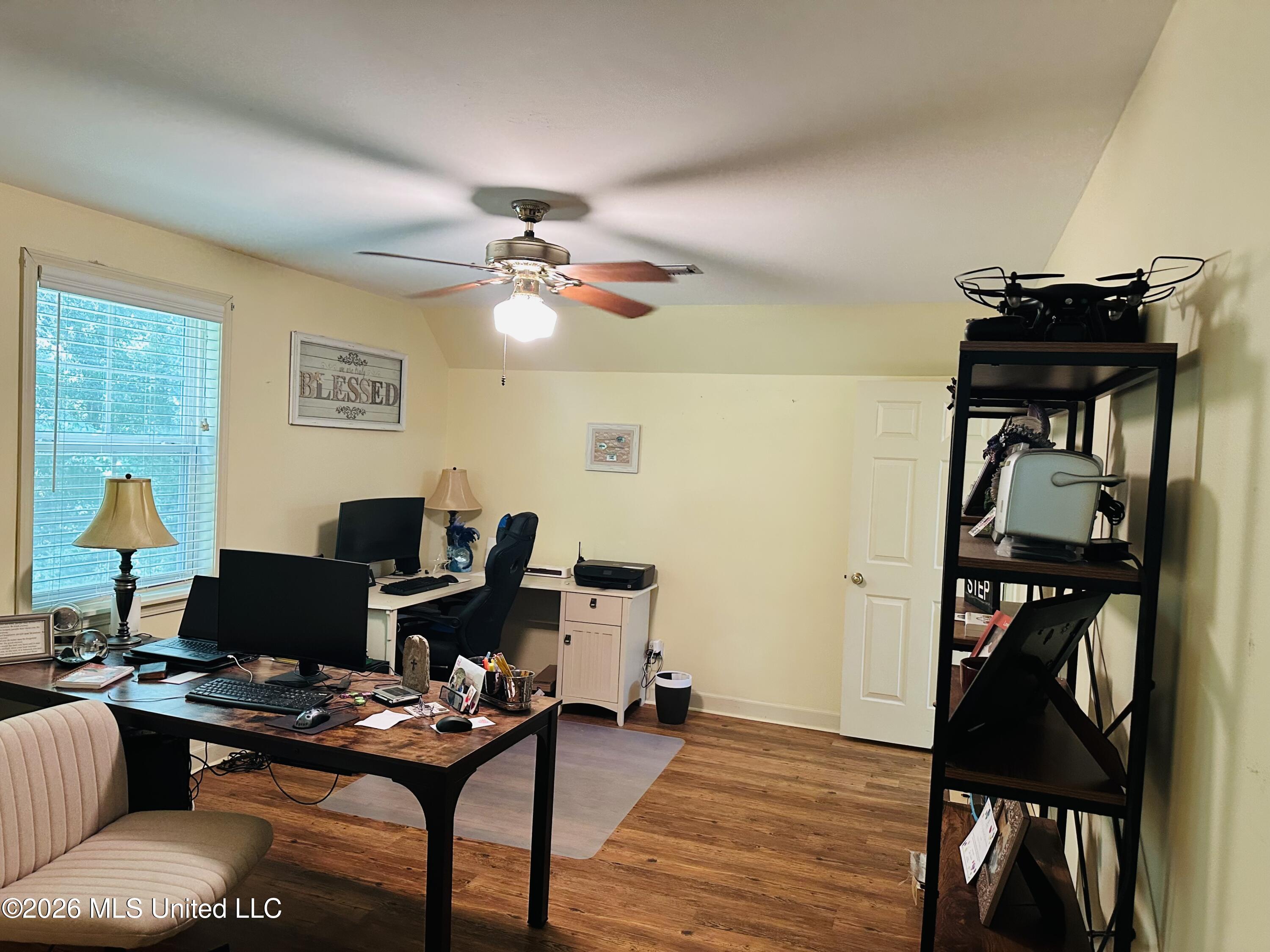 183 Pecania Drive Property Photo 18