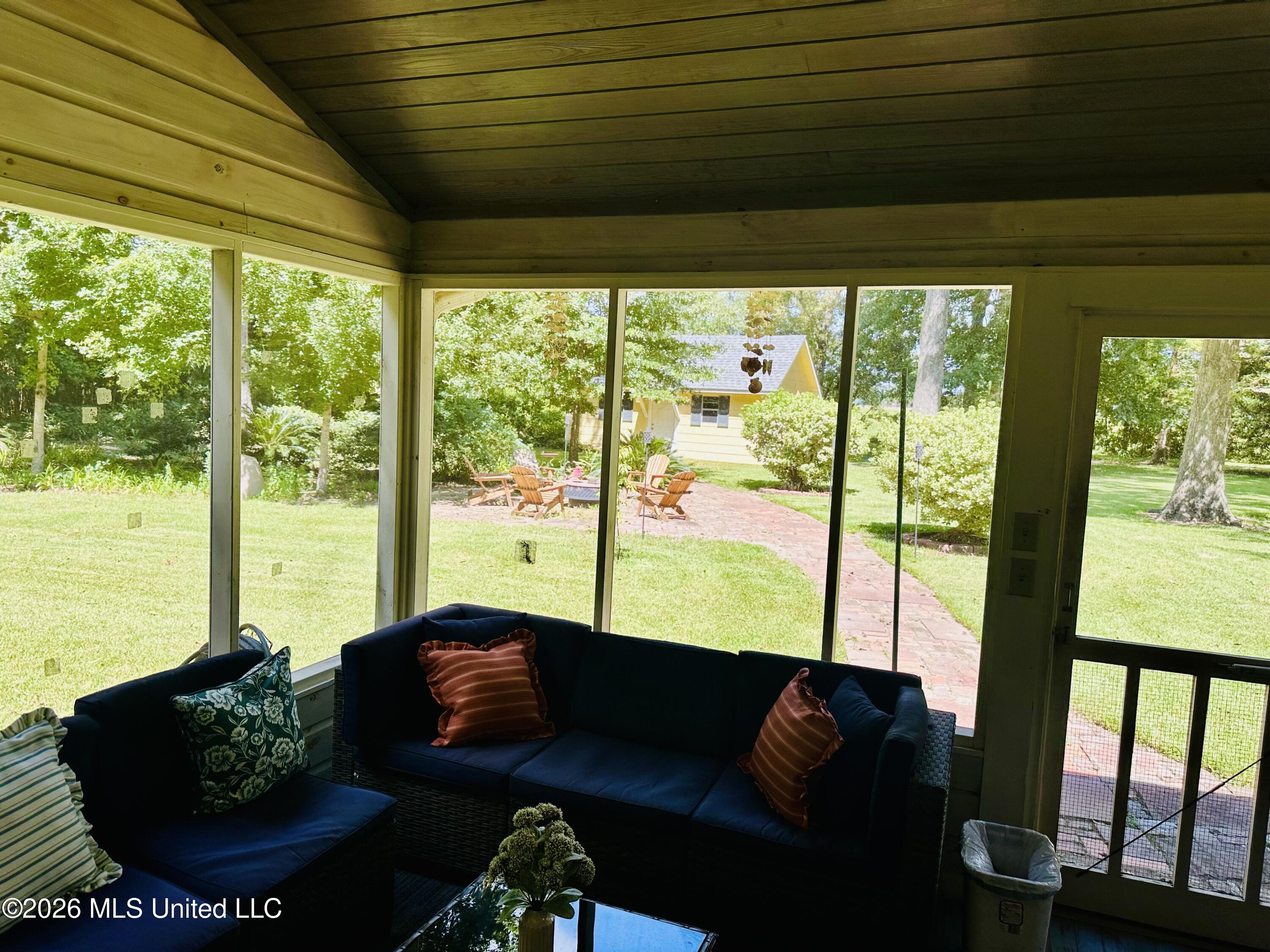 183 Pecania Drive Property Photo 22