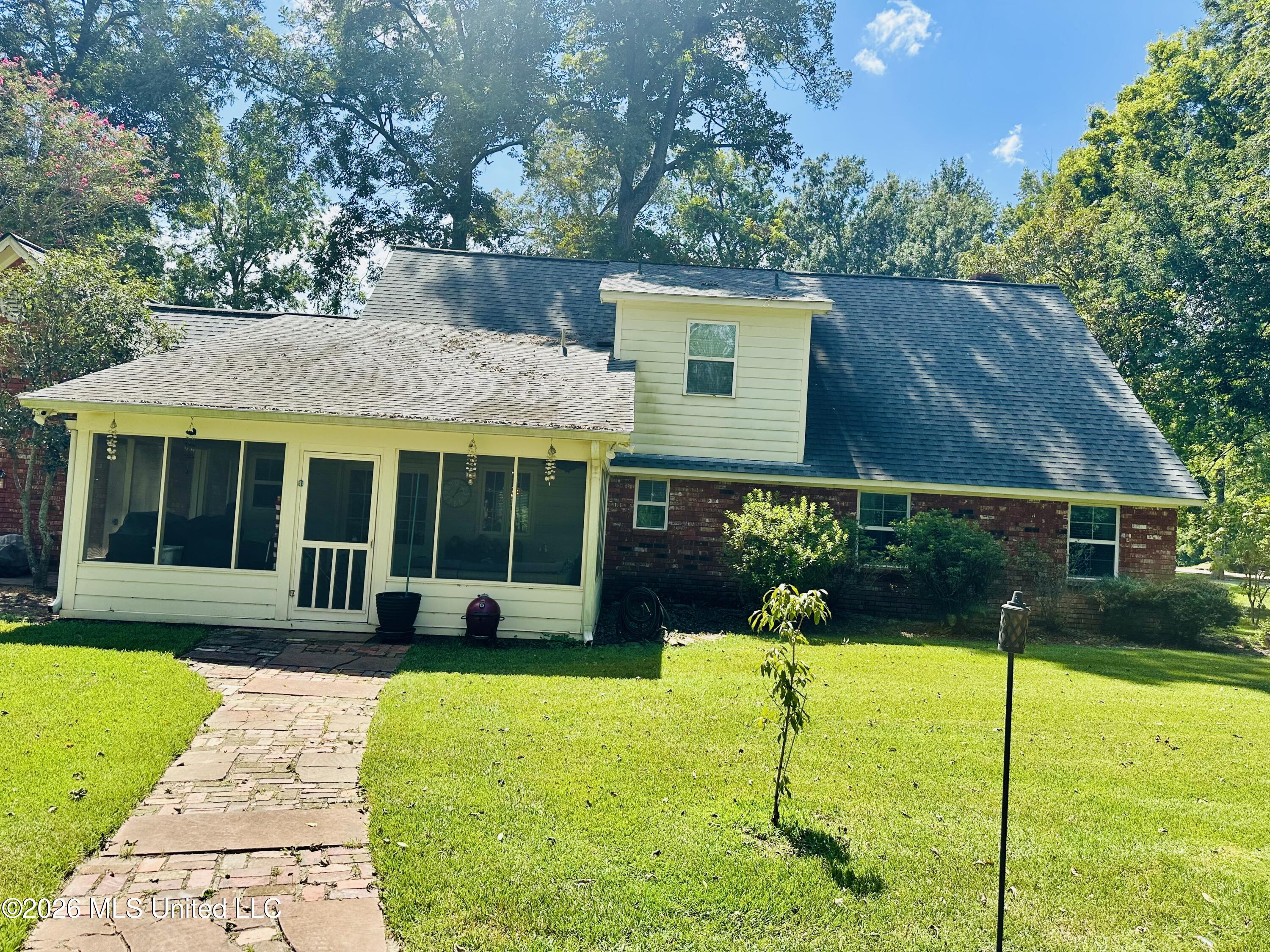 183 Pecania Drive Property Photo 27