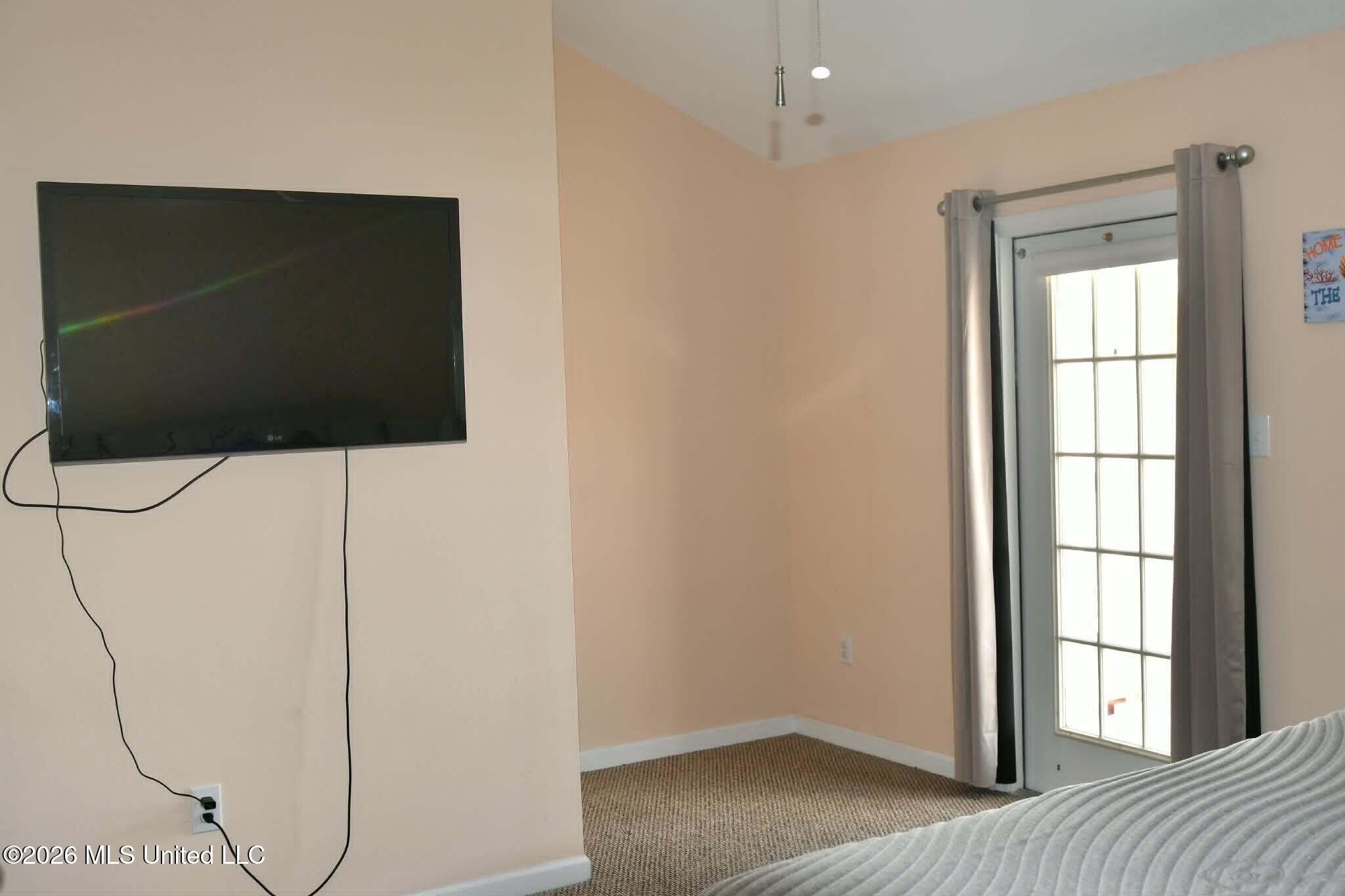 1276 Century Oaks Drive Property Photo 16