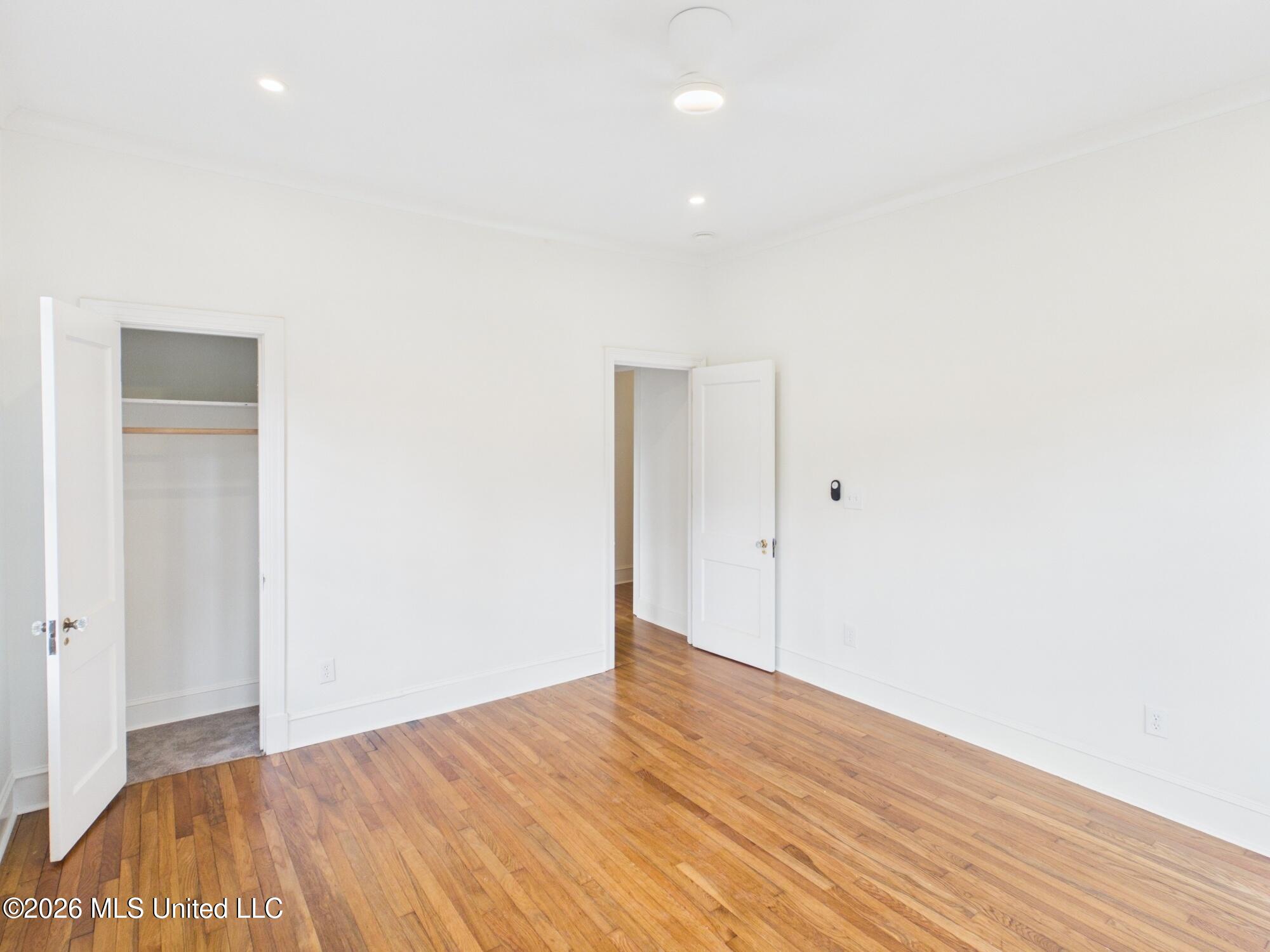 812 Gillespie Street Property Photo 25