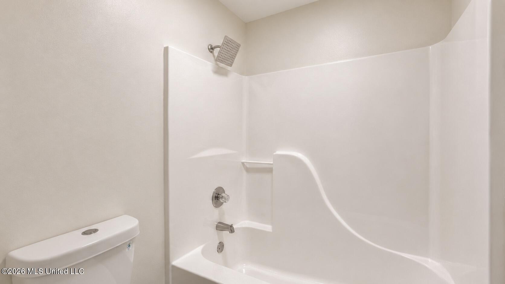 5635 Kentwood Drive Property Photo 15