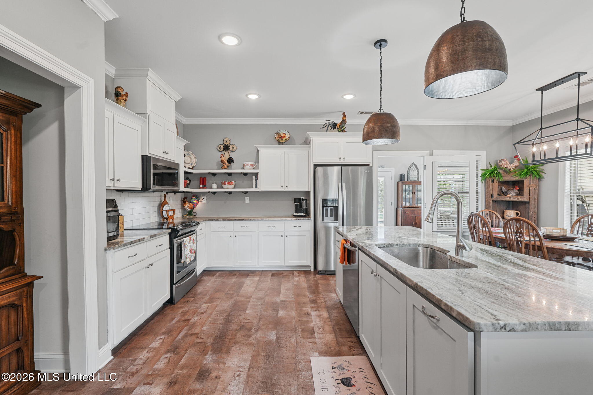 103 Oak Meadows Cove Property Photo 16