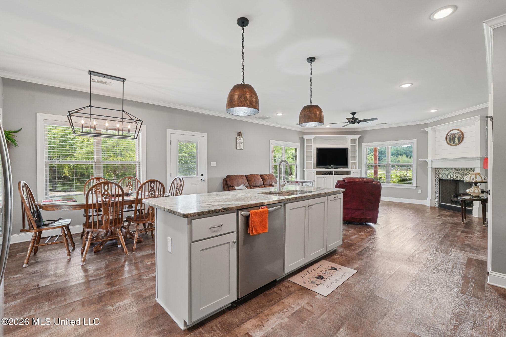 103 Oak Meadows Cove Property Photo 18