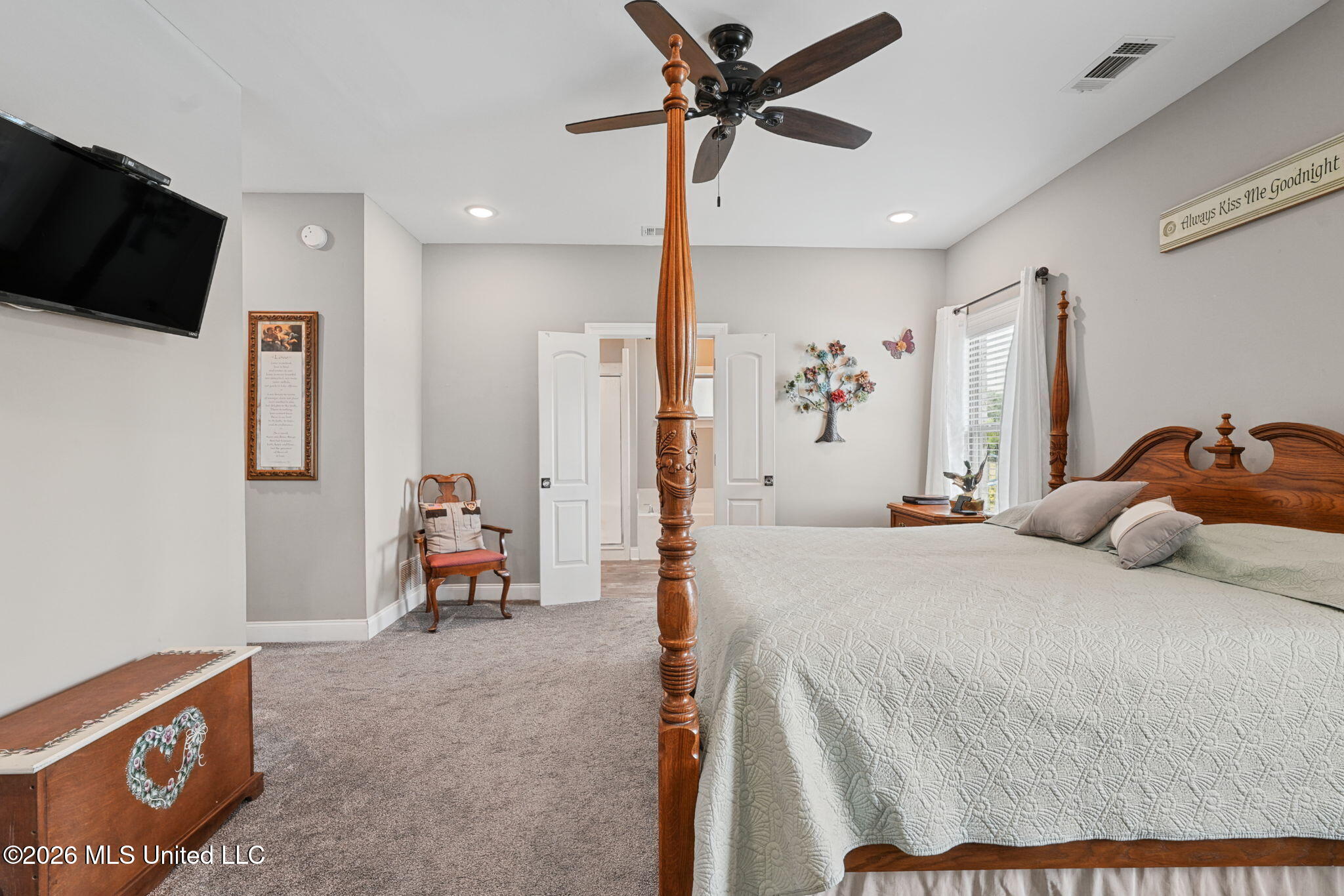 103 Oak Meadows Cove Property Photo 24