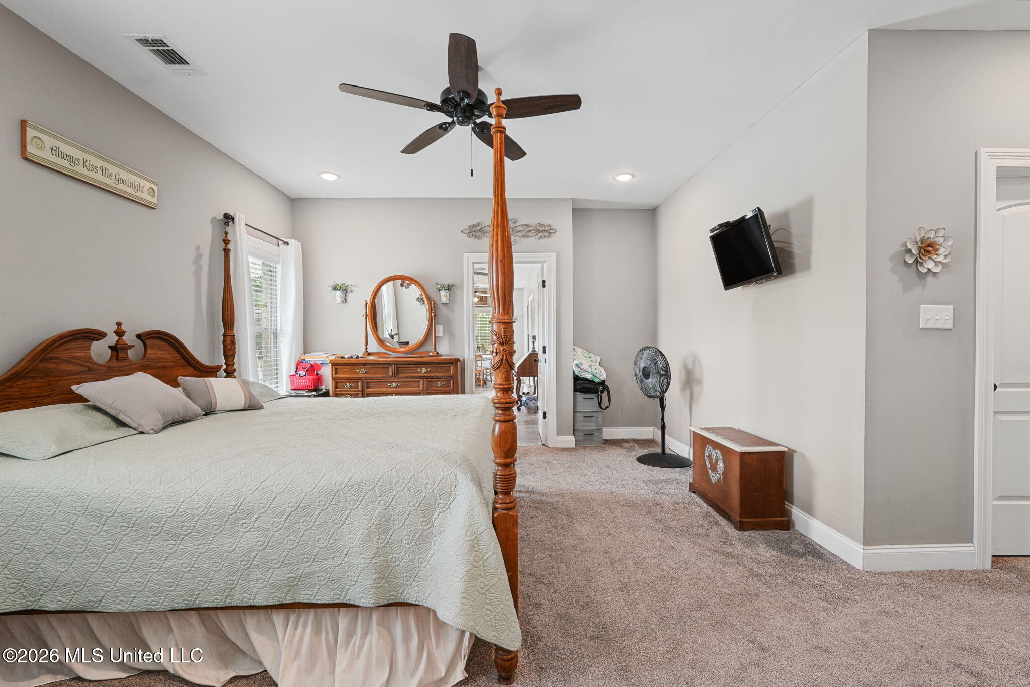 103 Oak Meadows Cove Property Photo 26