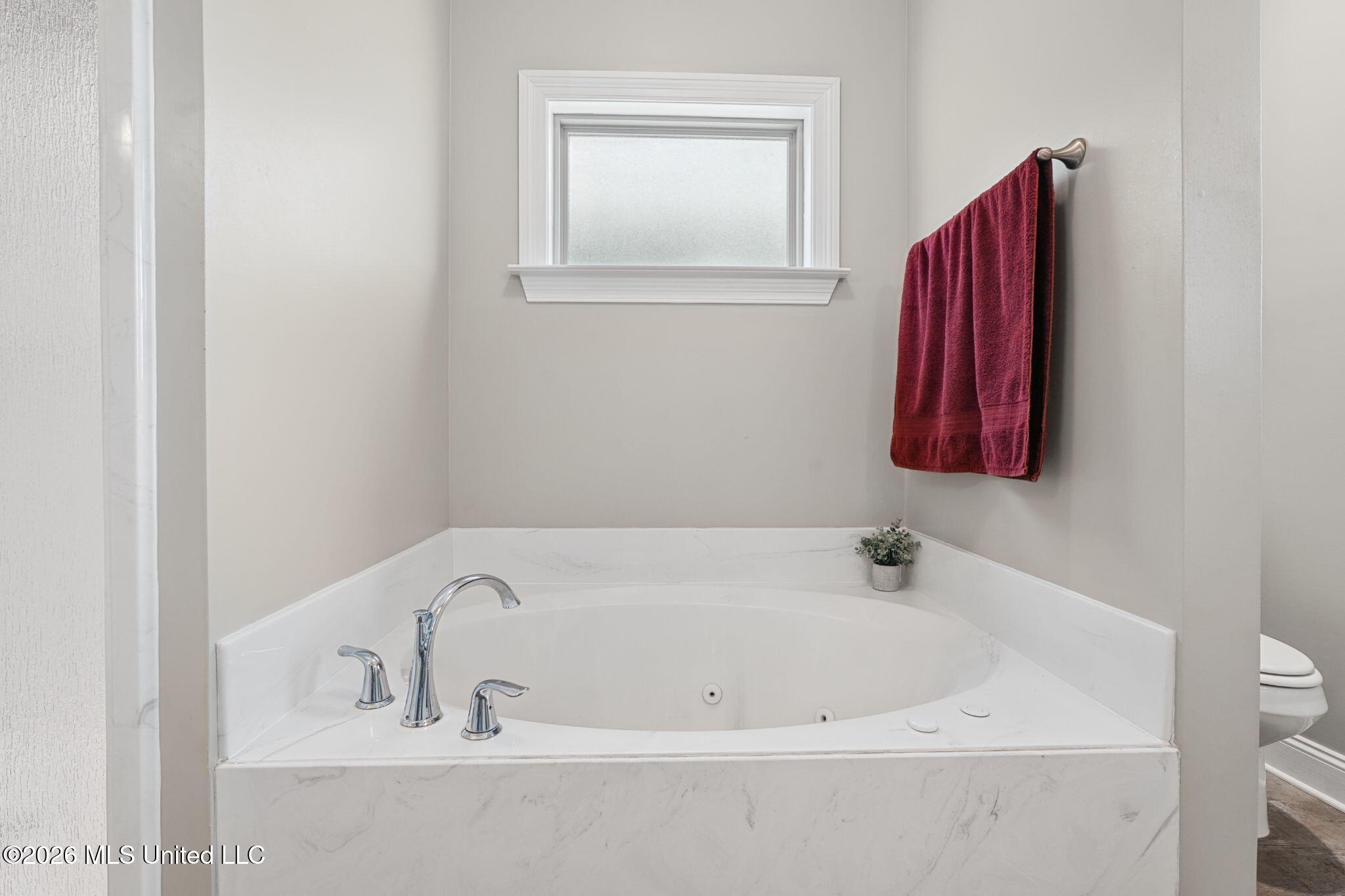 103 Oak Meadows Cove Property Photo 29