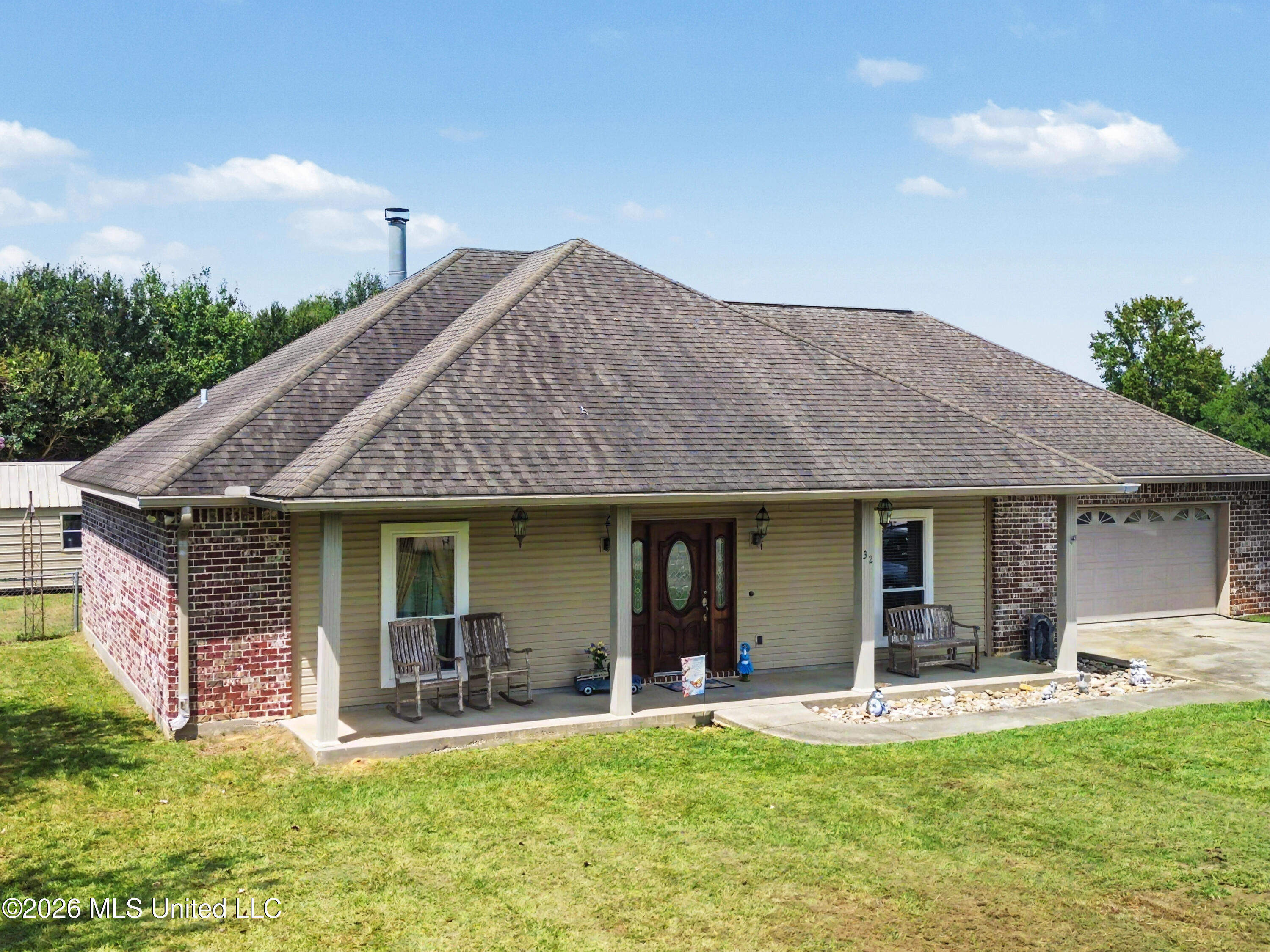 32 Paper Shell Road Property Photo 1
