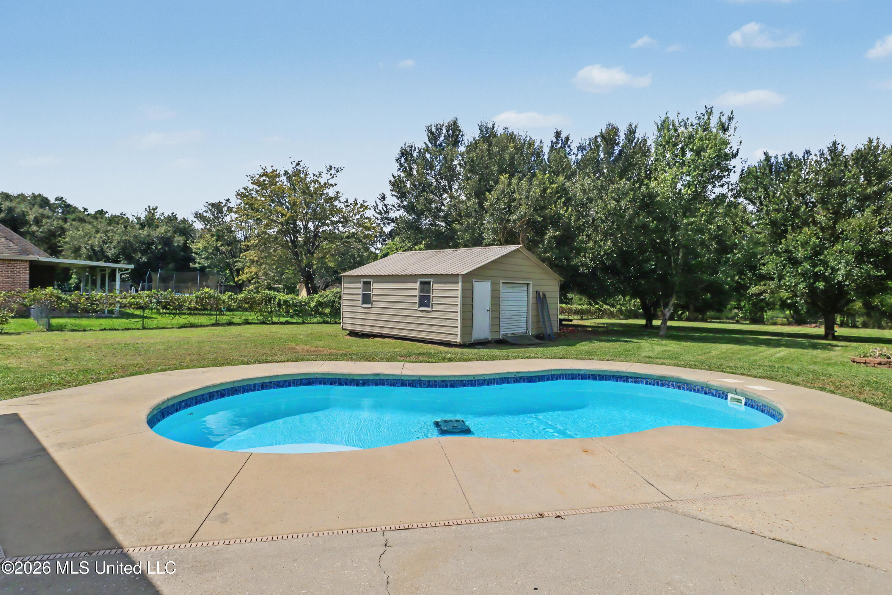 32 Paper Shell Road Property Photo 5