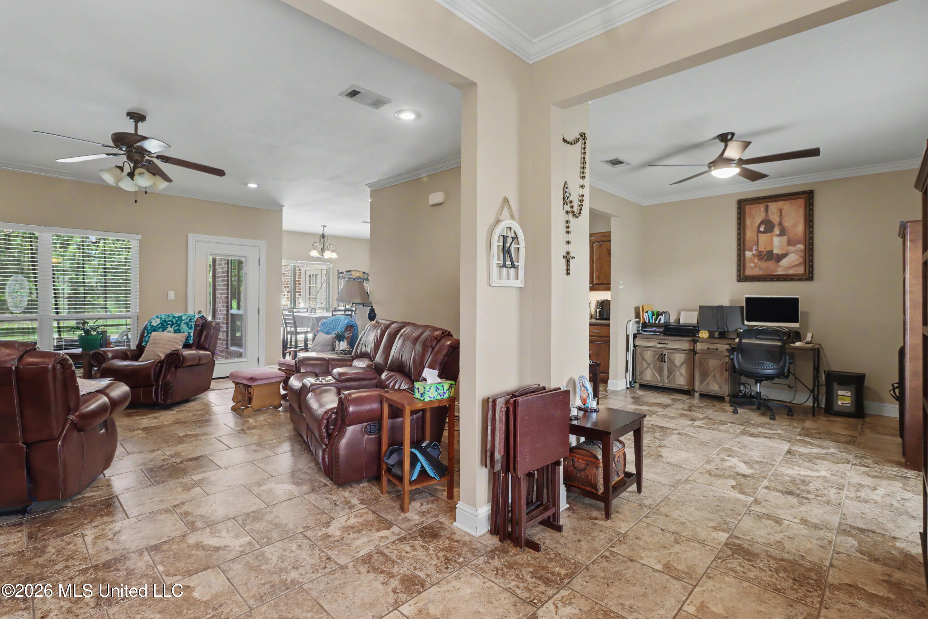 32 Paper Shell Road Property Photo 9