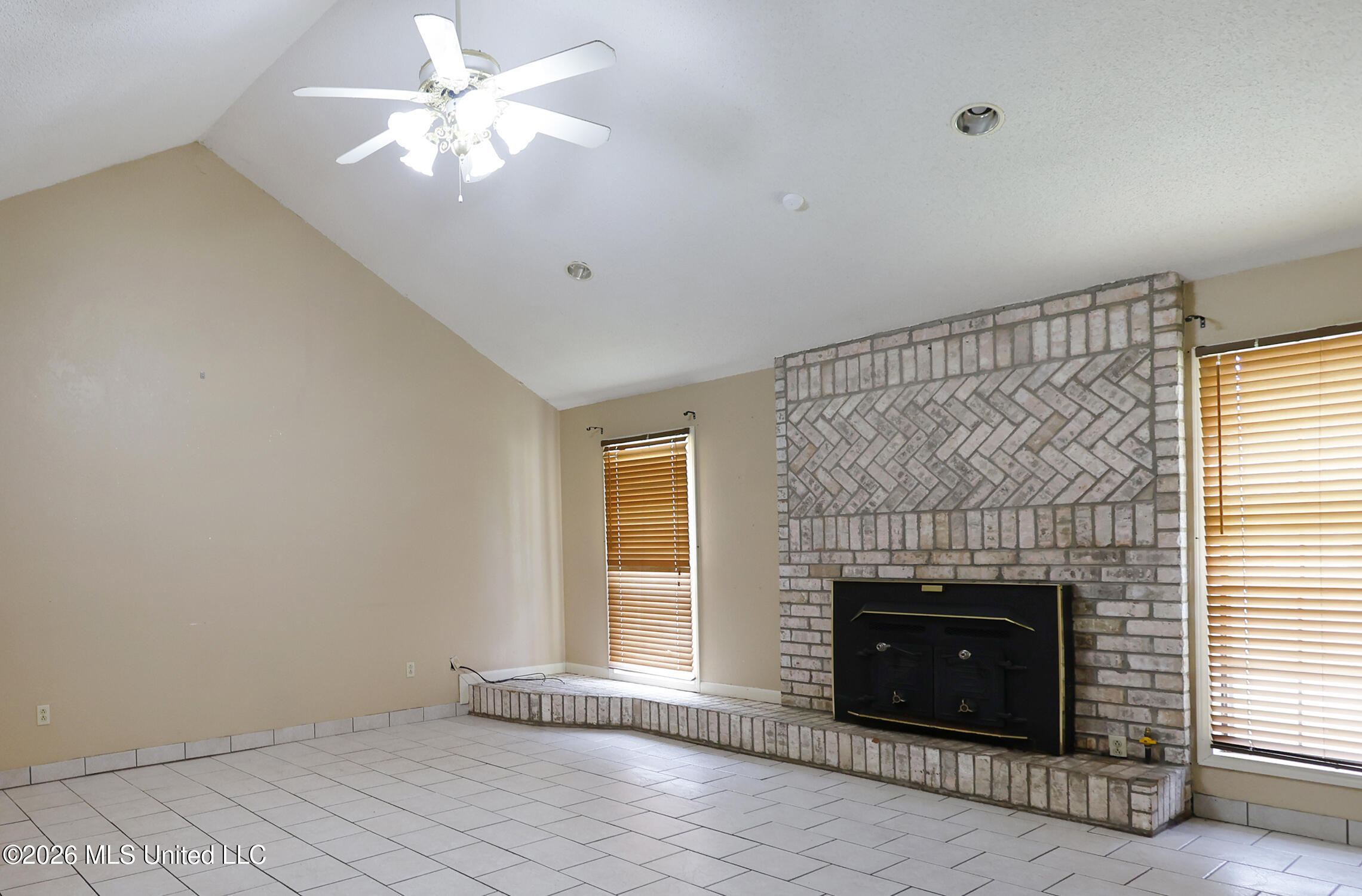 1057 Cole Thomas Road Property Photo 6