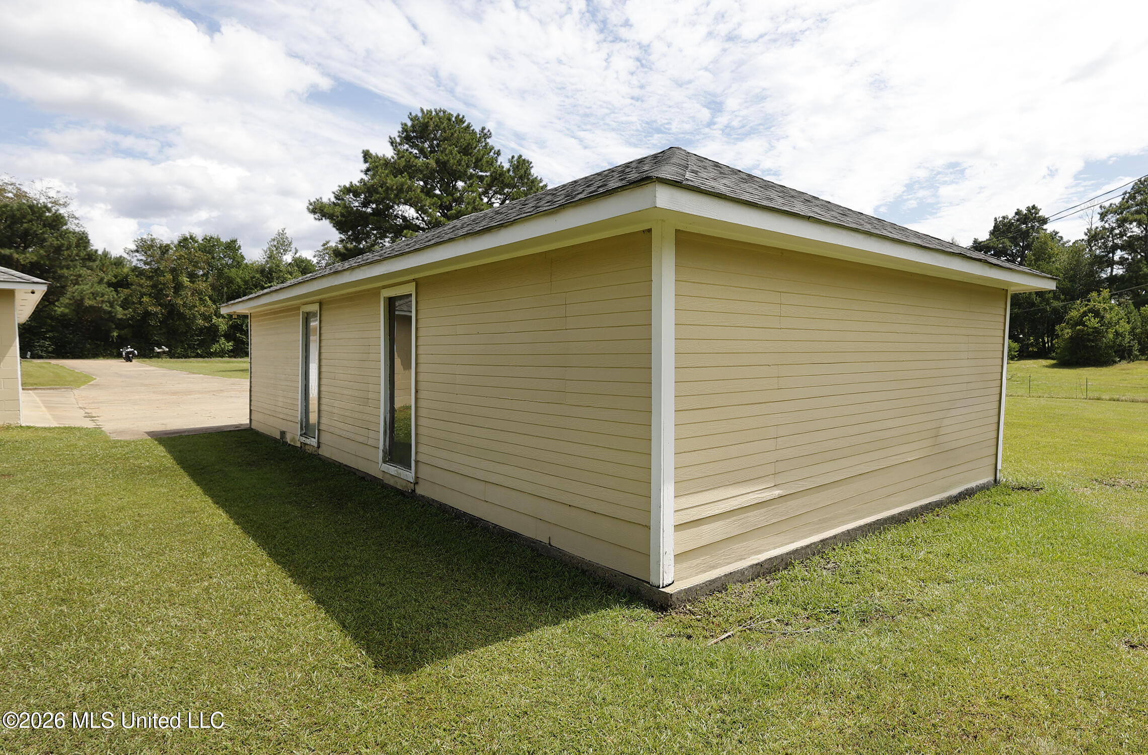 1057 Cole Thomas Road Property Photo 17