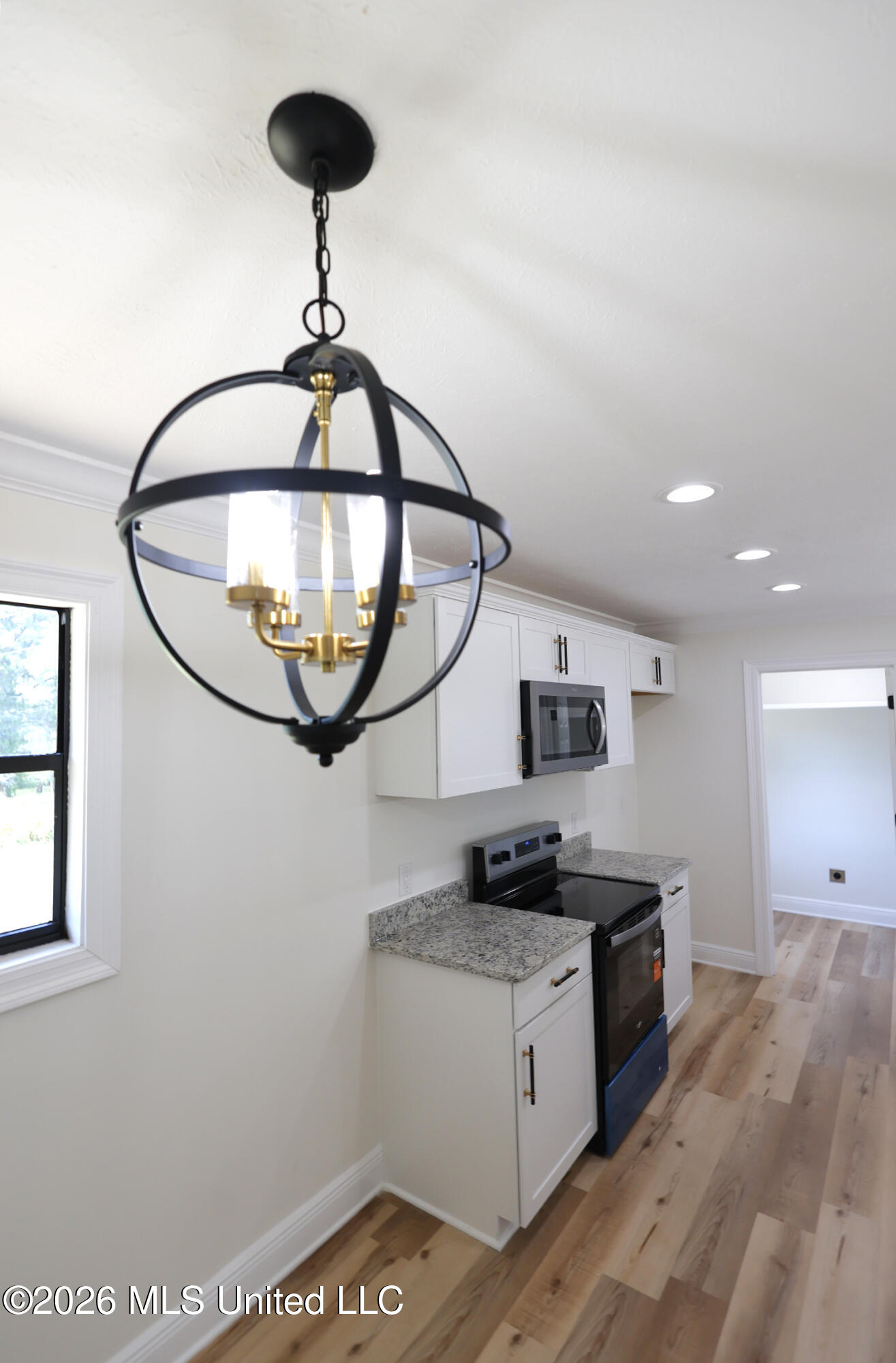 1093 Mccomb Hville Road Property Photo 10