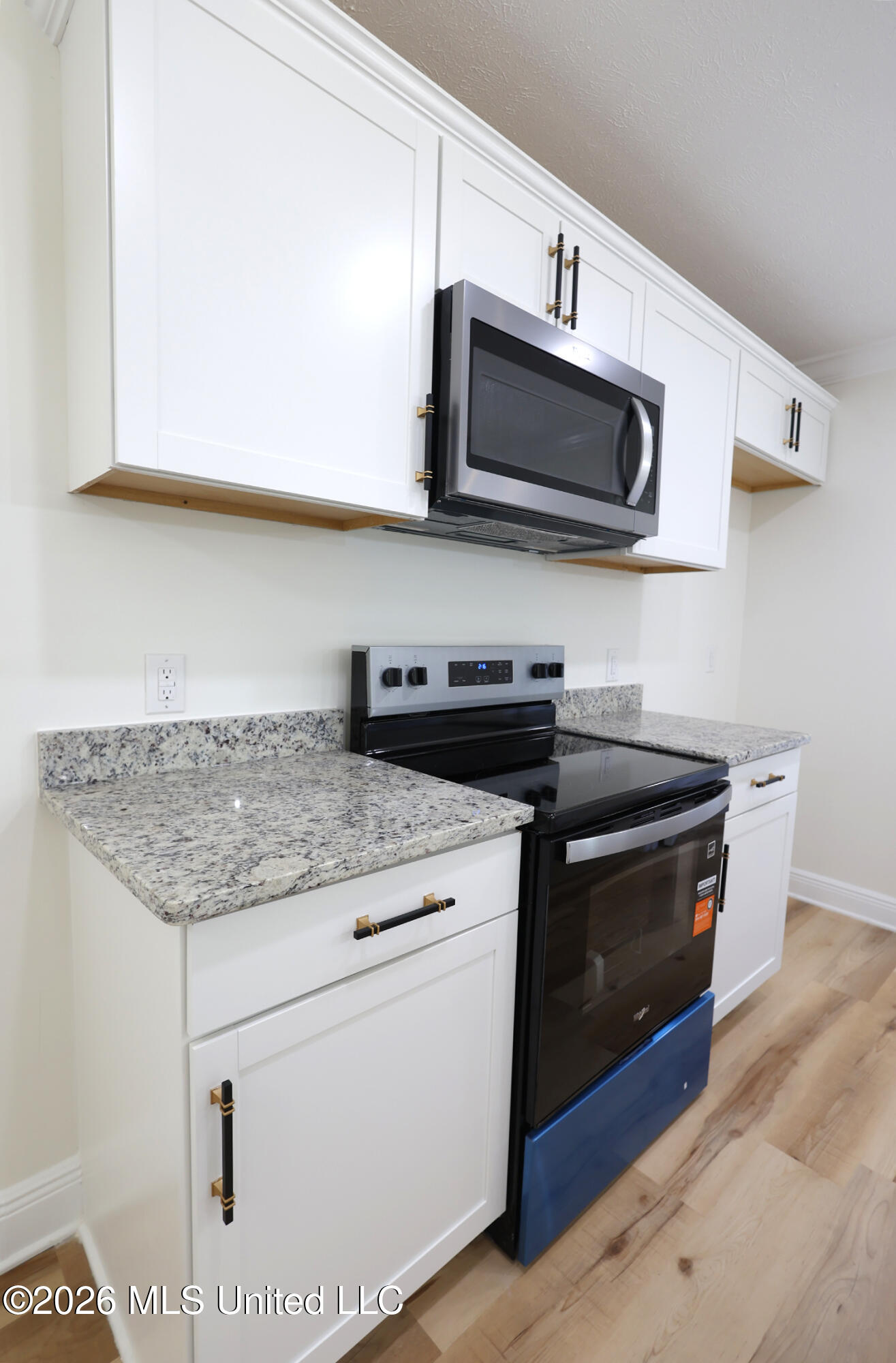 1093 Mccomb Hville Road Property Photo 13