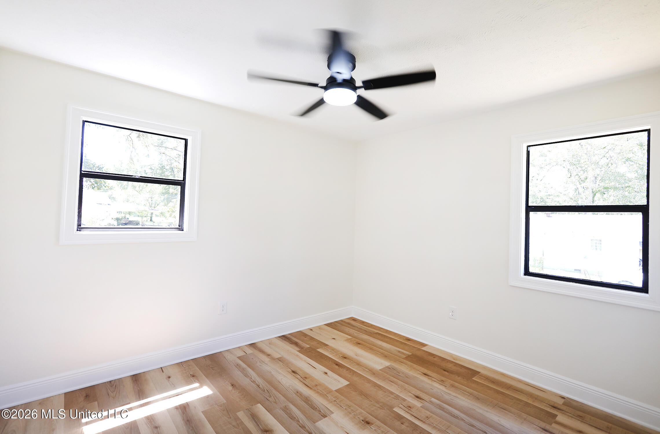 1093 Mccomb Hville Road Property Photo 24
