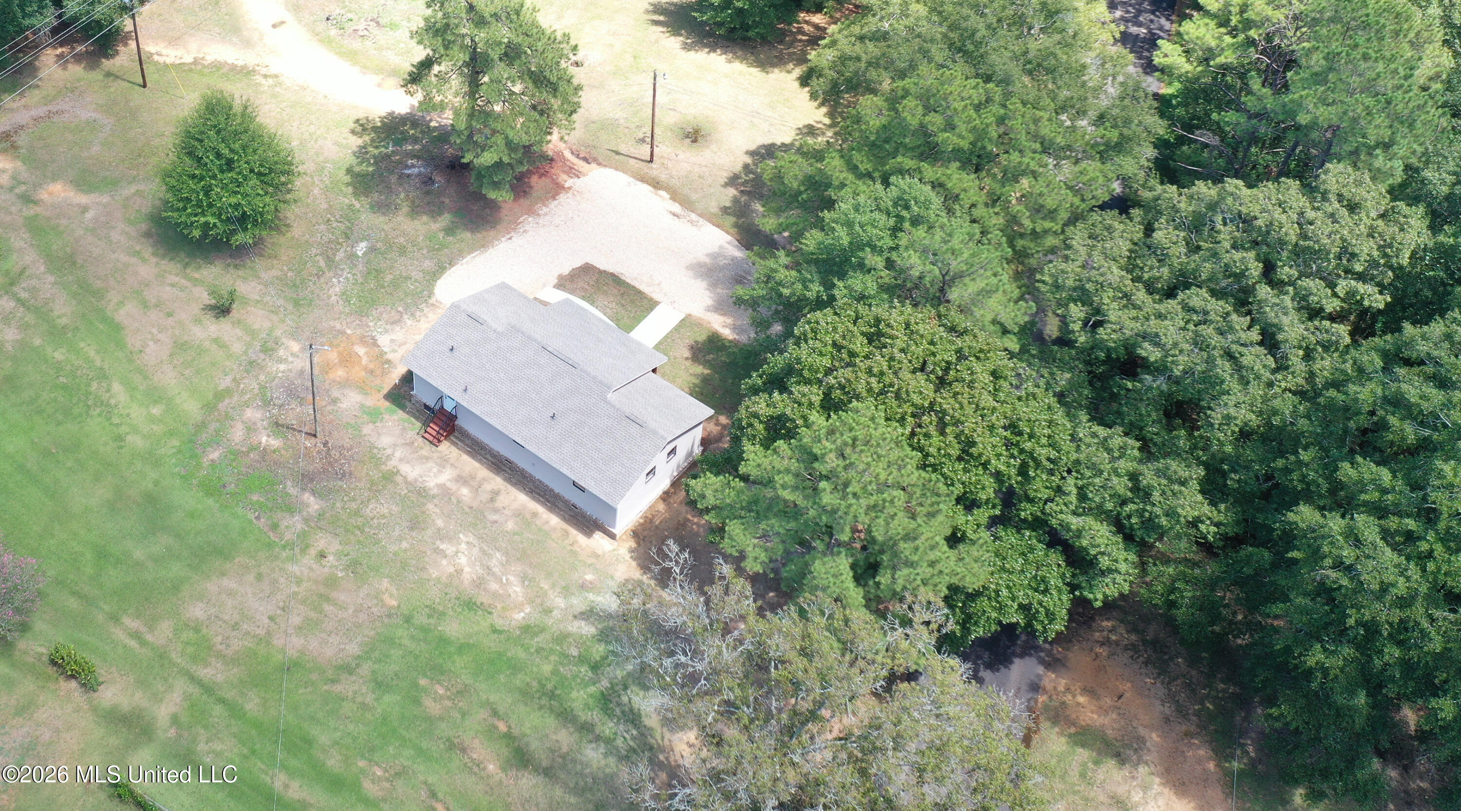 1093 Mccomb Hville Road Property Photo 33