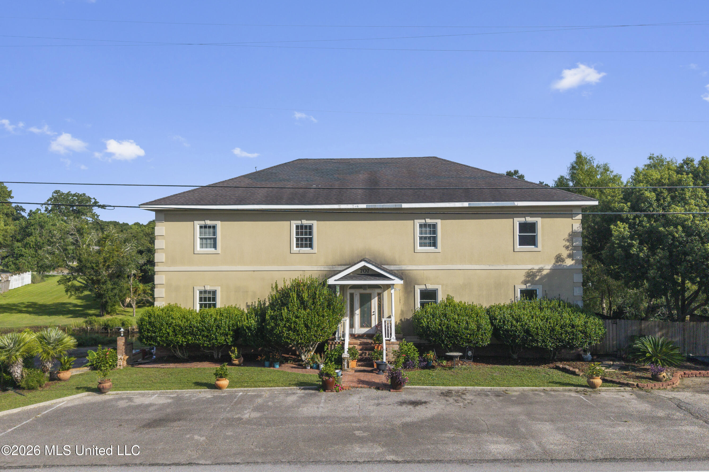 707 Bienville Boulevard Property Photo 2