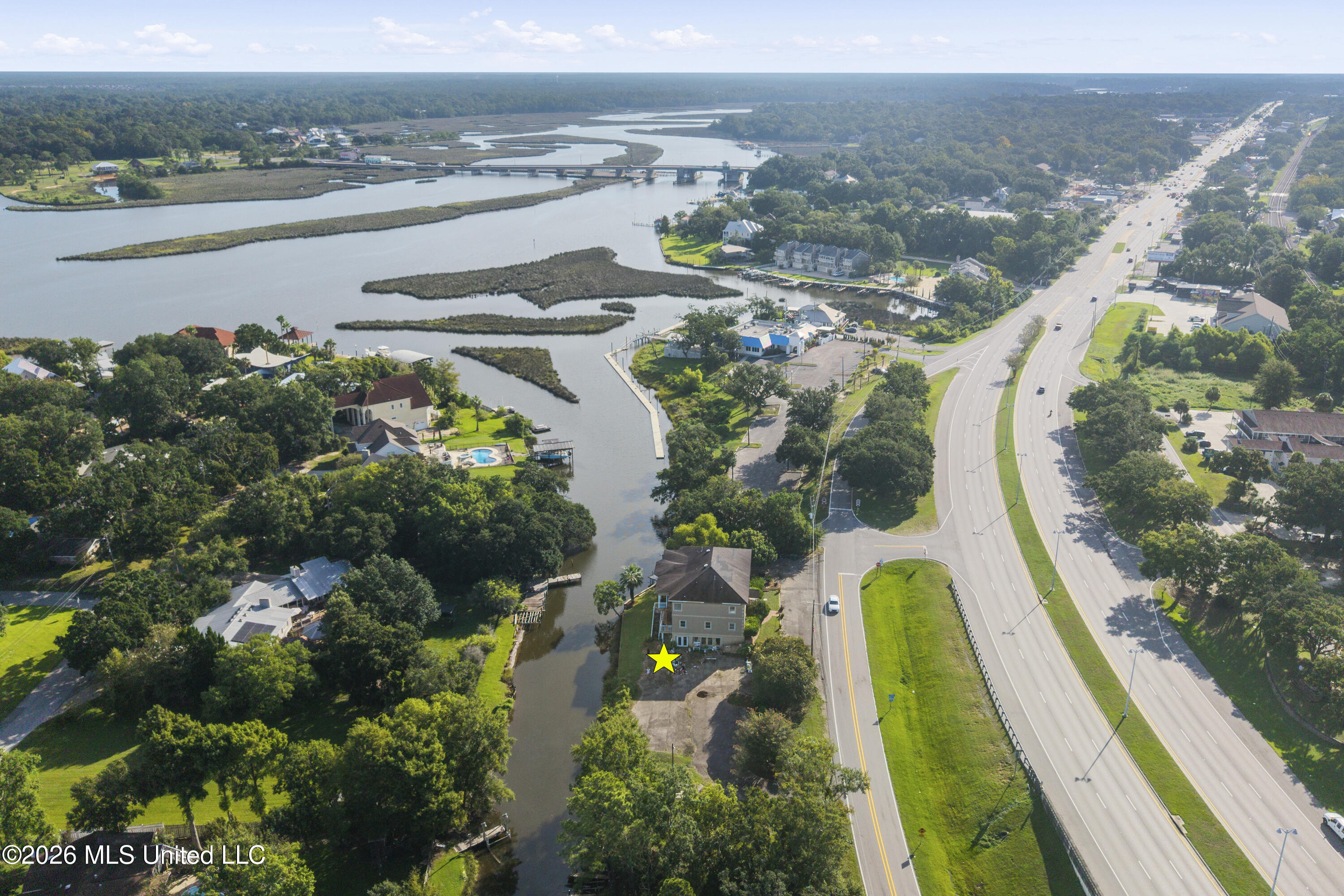 707 Bienville Boulevard Property Photo 4