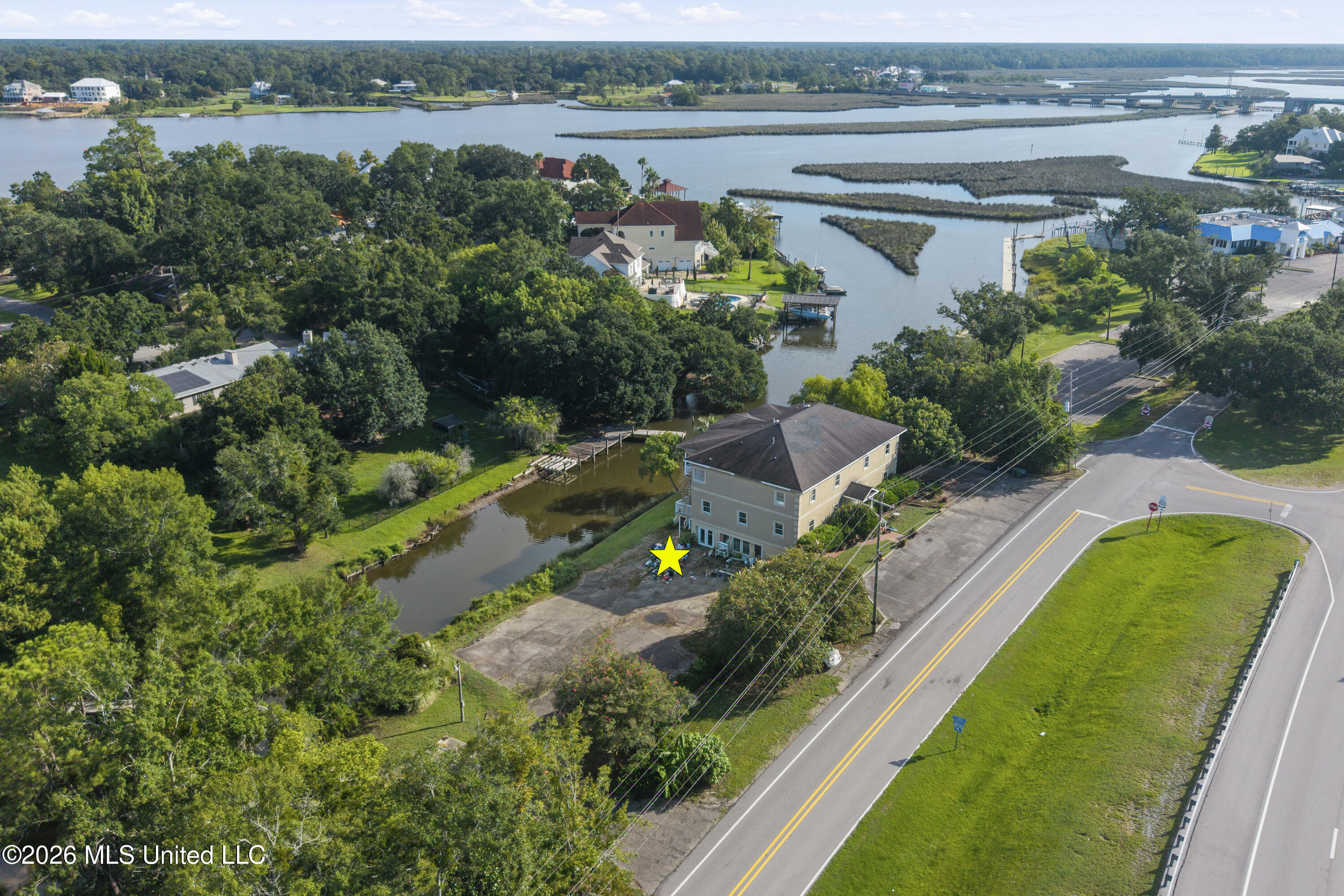 707 Bienville Boulevard Property Photo 12