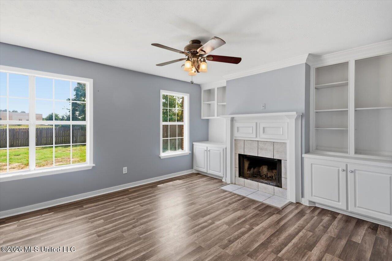 319 Green Meadow Drive Property Photo 4
