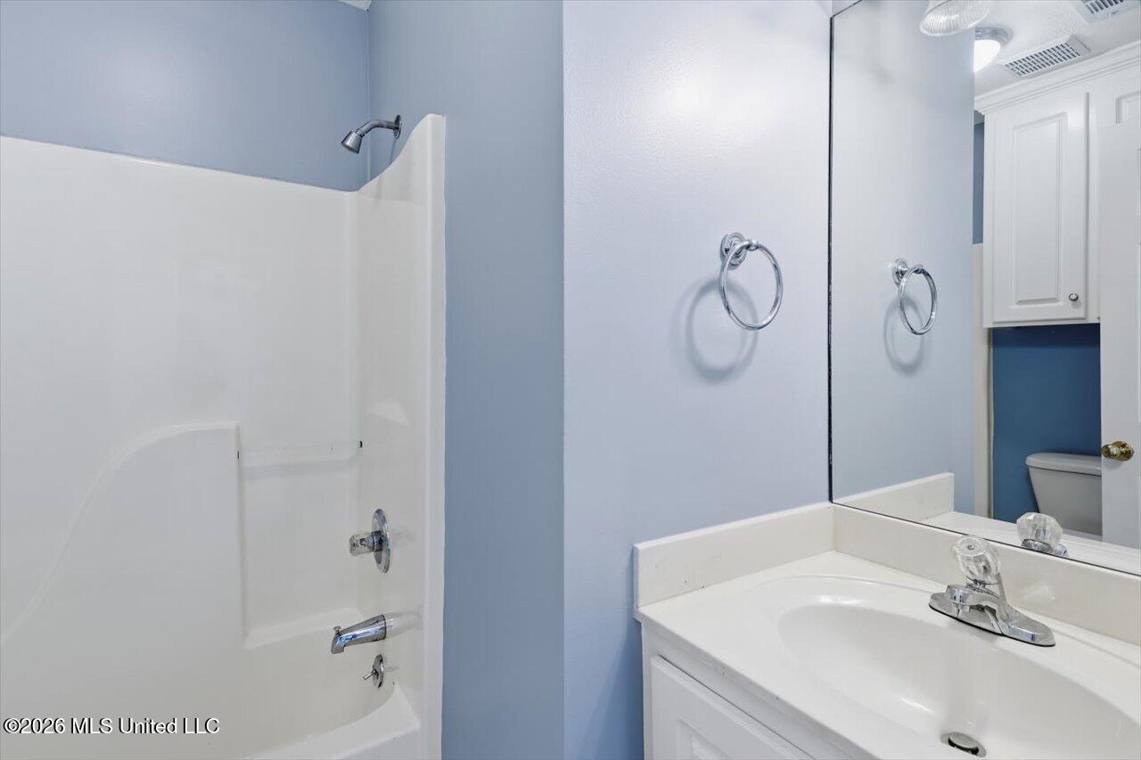 319 Green Meadow Drive Property Photo 21