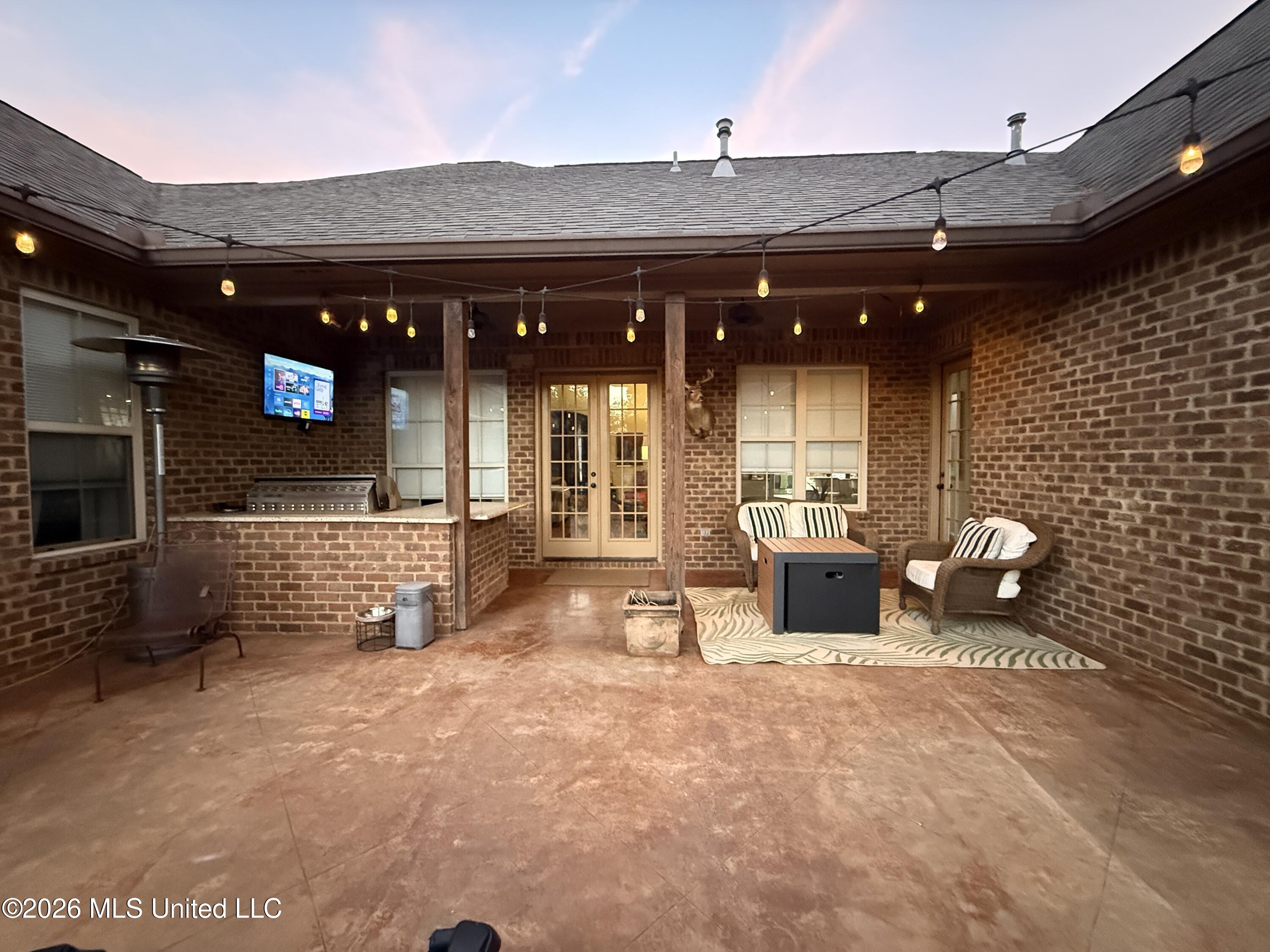 109 Hackberry Drive Property Photo 1