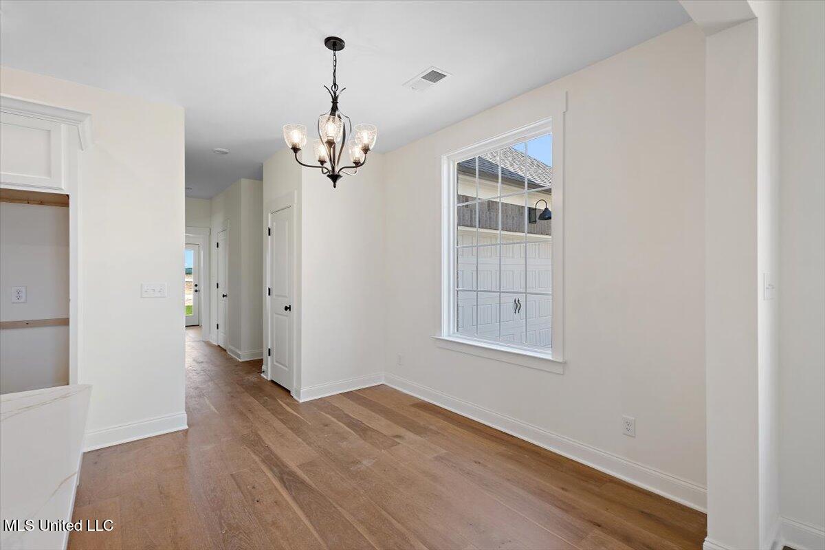 945 Coahoma Court Property Photo 11