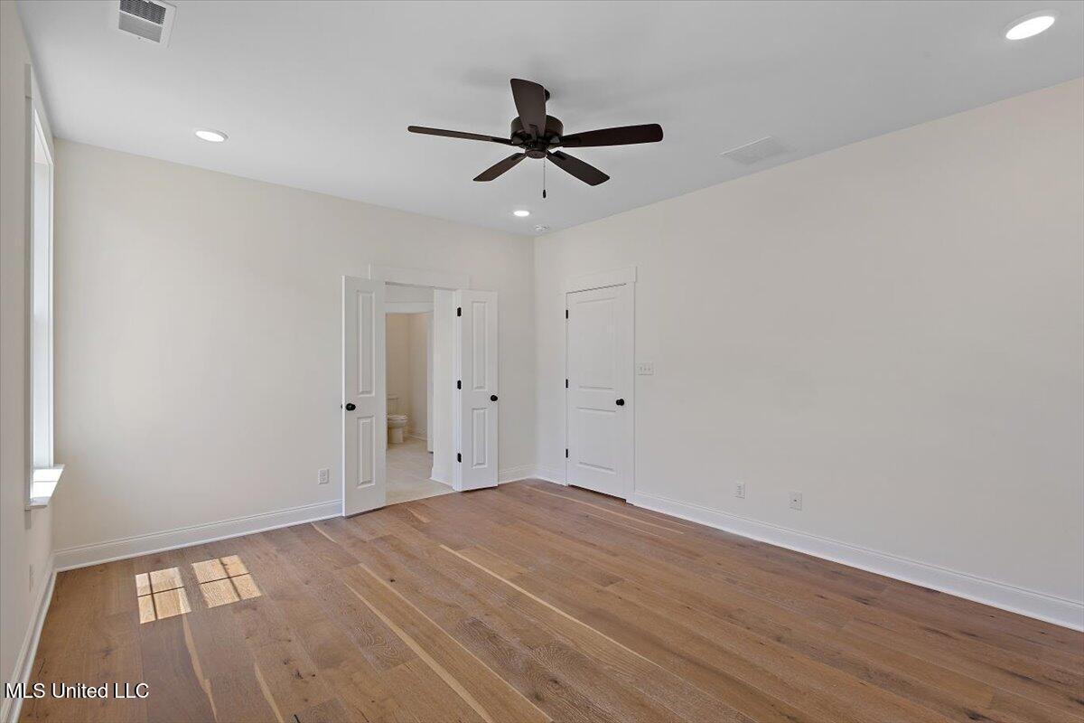 945 Coahoma Court Property Photo 16