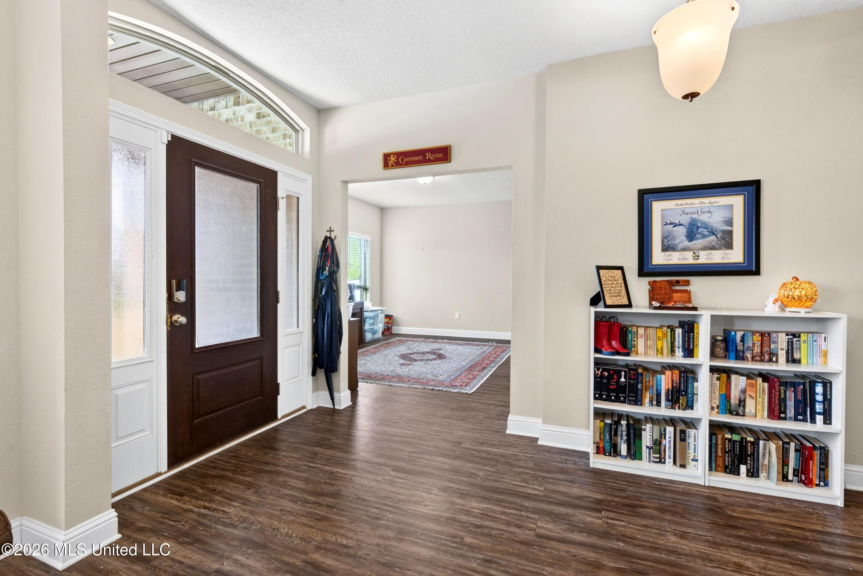 1032 Brackish Place Property Photo 5