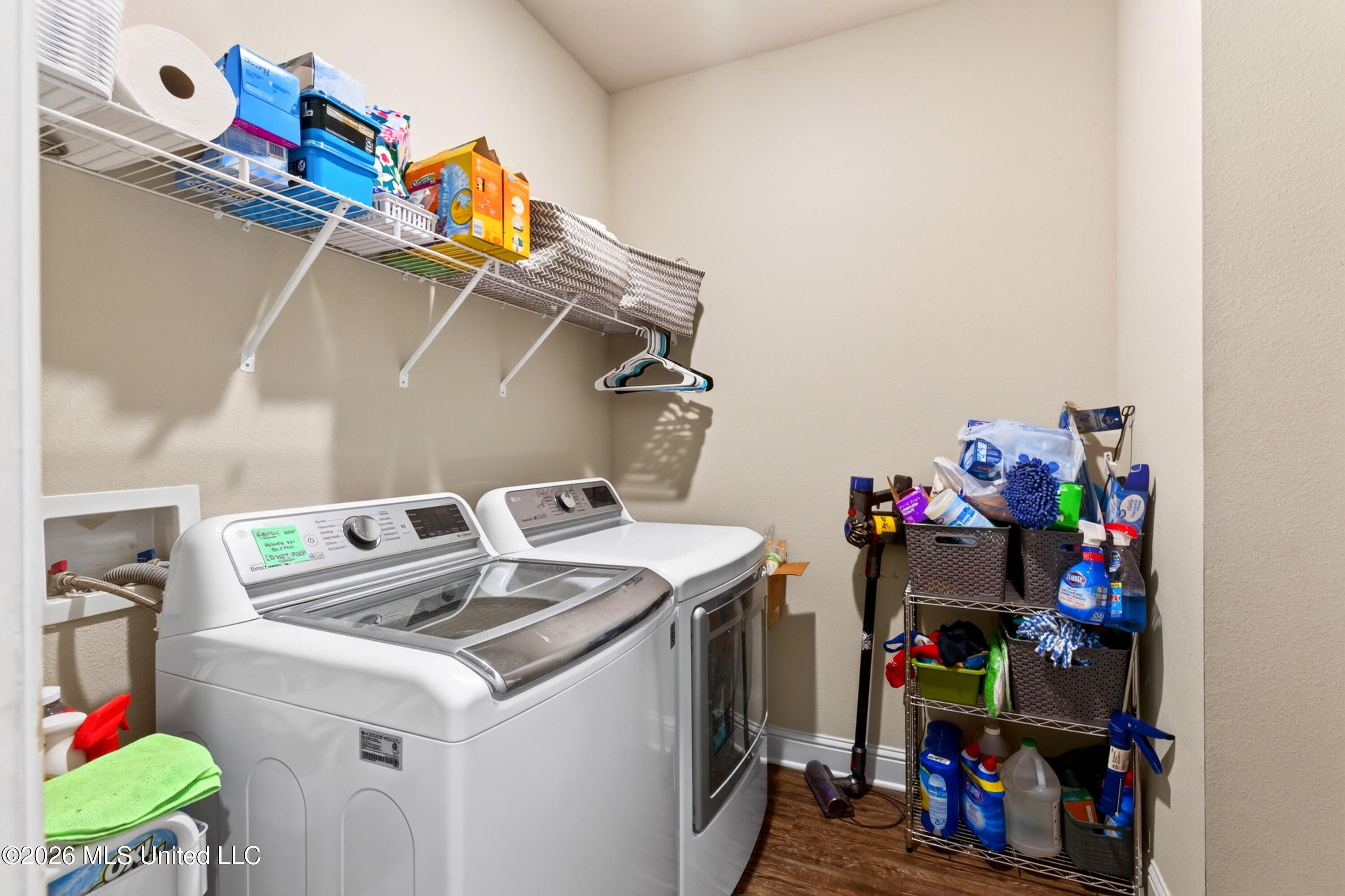 1032 Brackish Place Property Photo 32