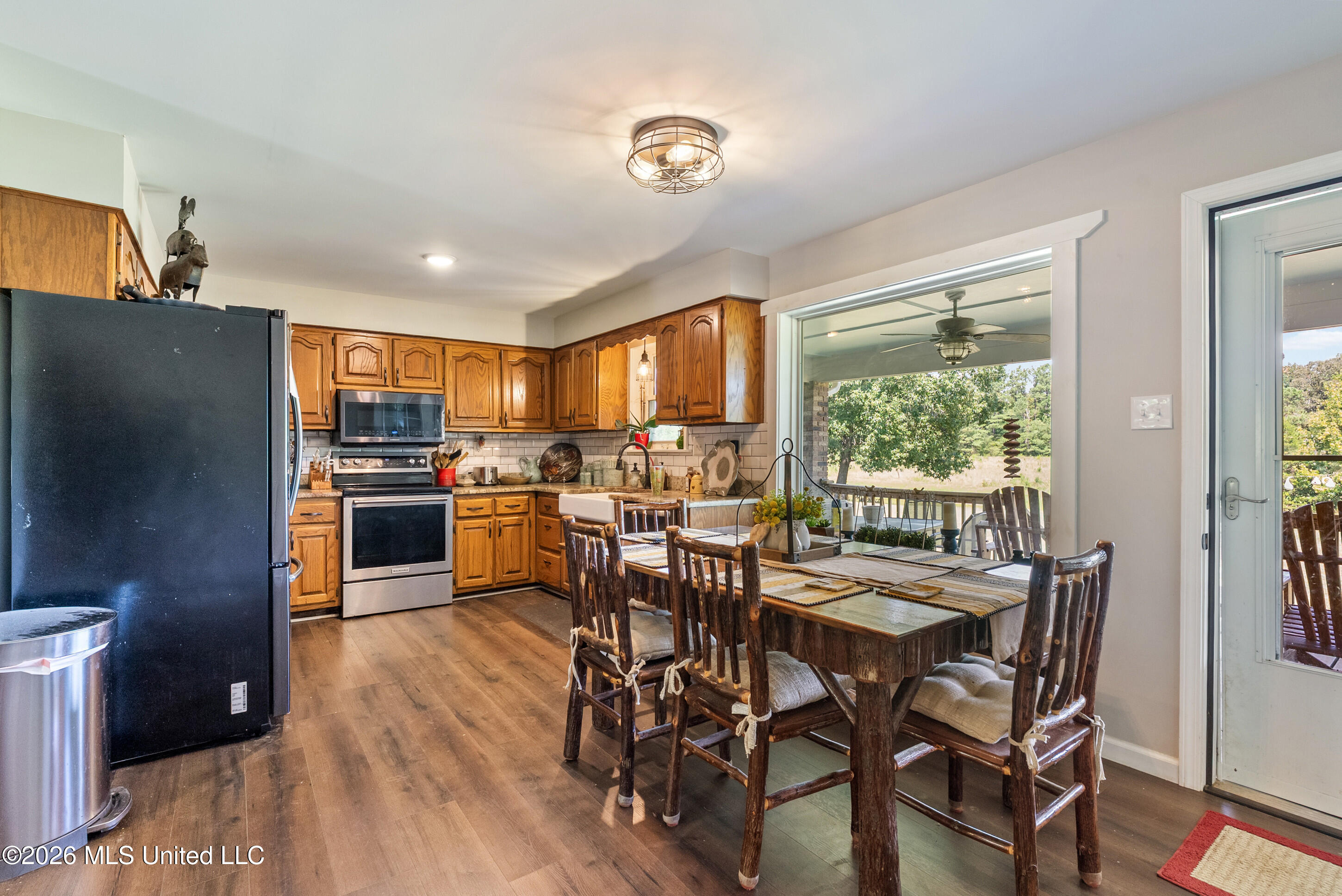 83 County Road 523 Property Photo 5