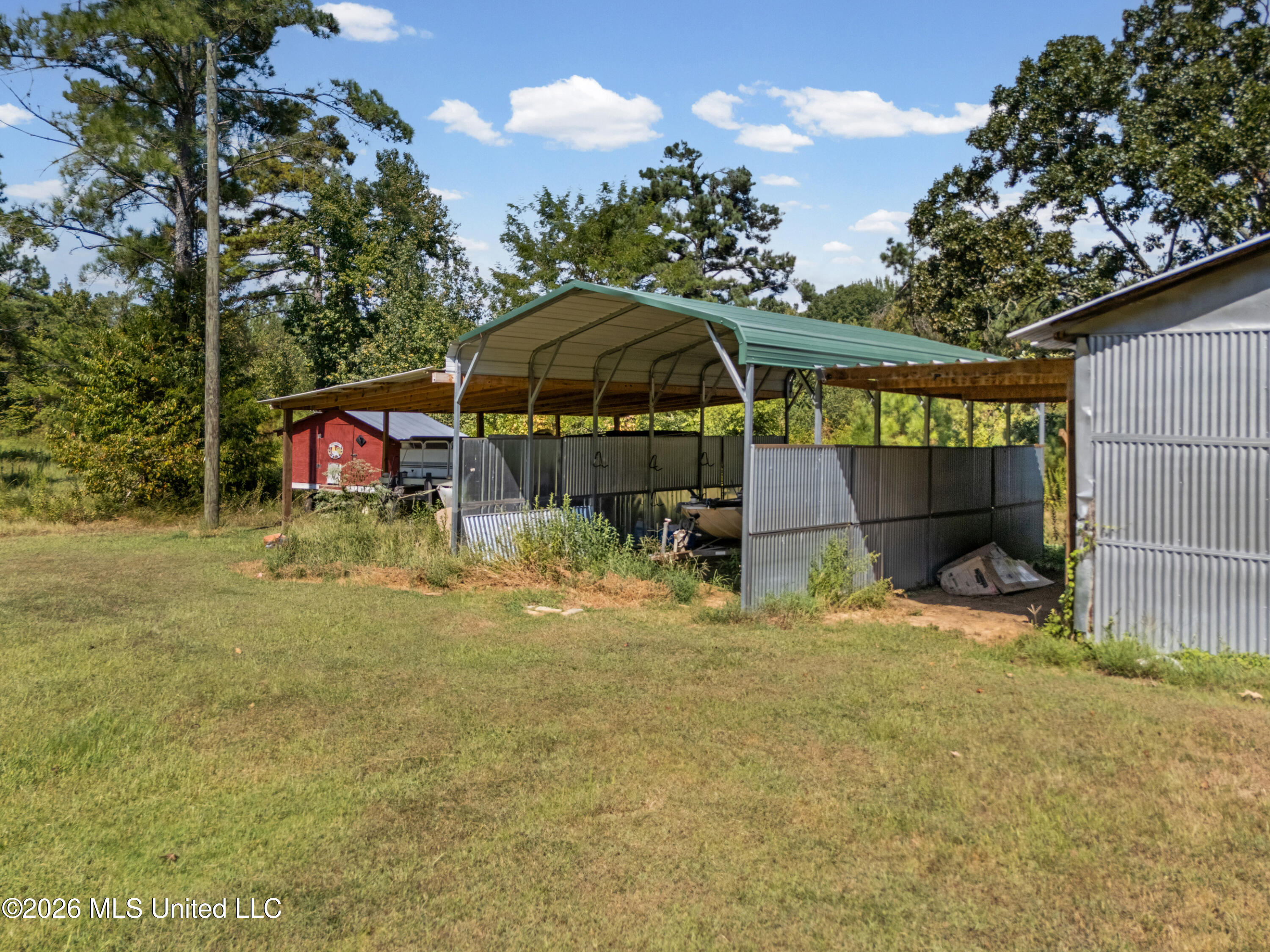 83 County Road 523 Property Photo 42