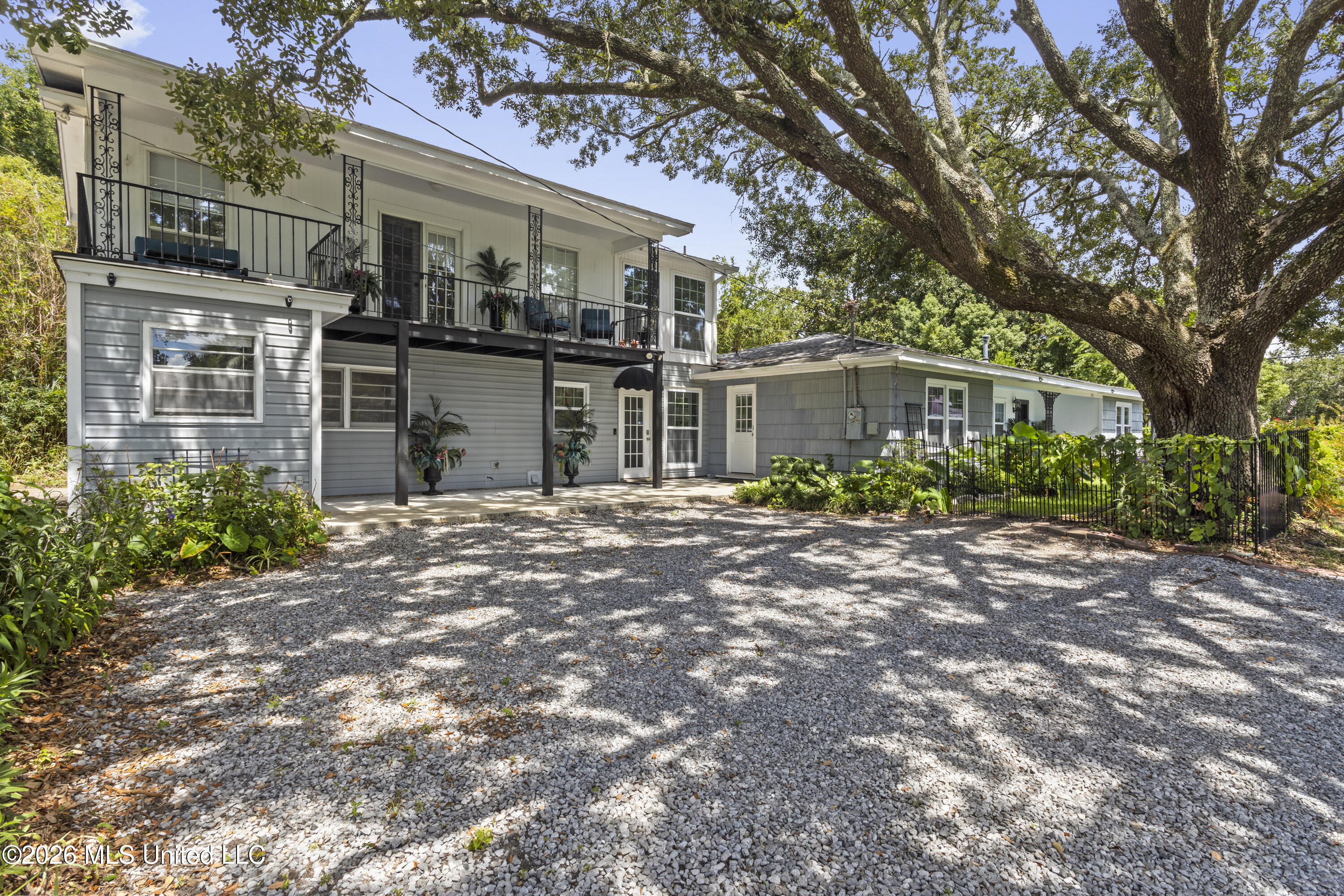 930 22nd Street Property Photo 1