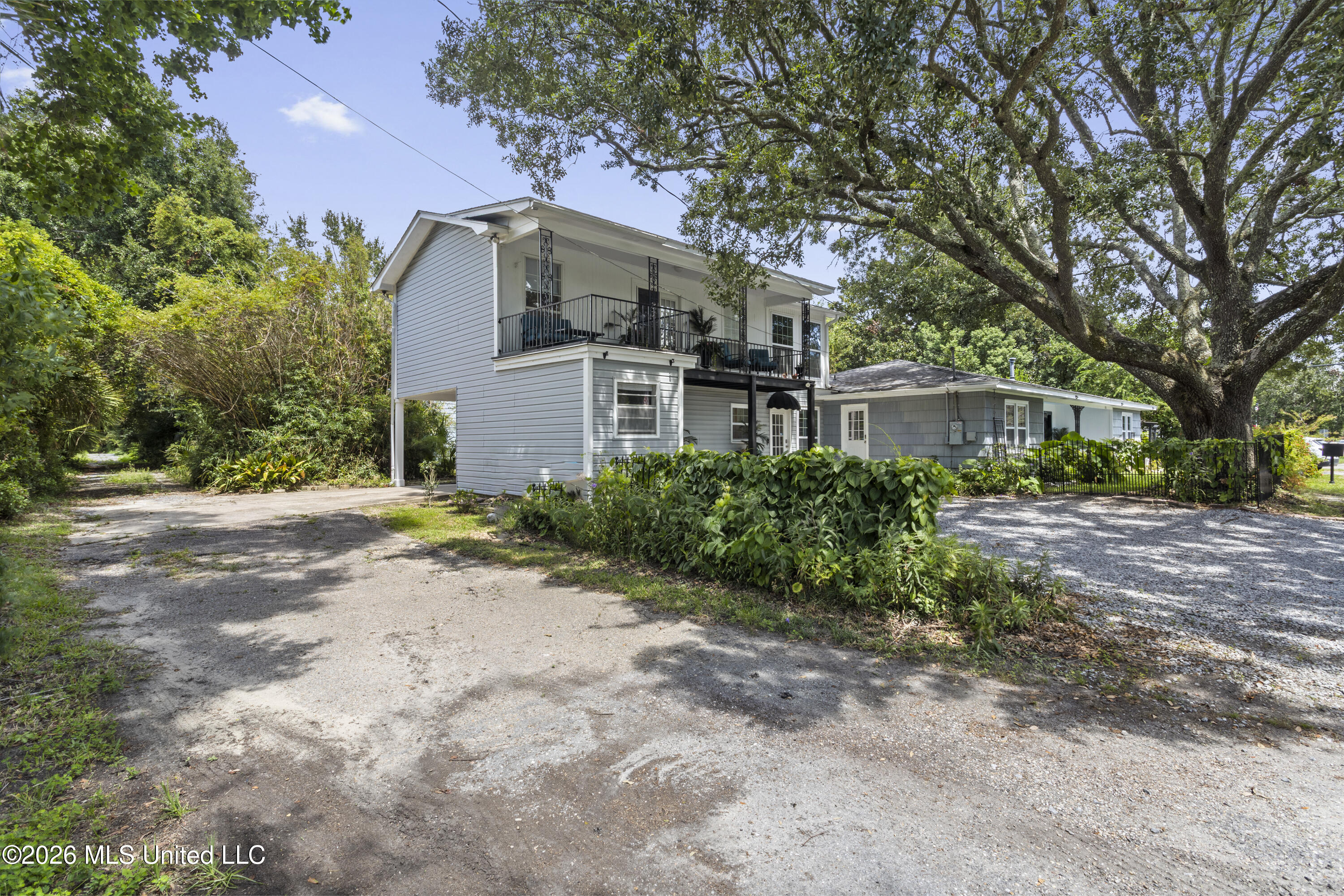 930 22nd Street Property Photo 7