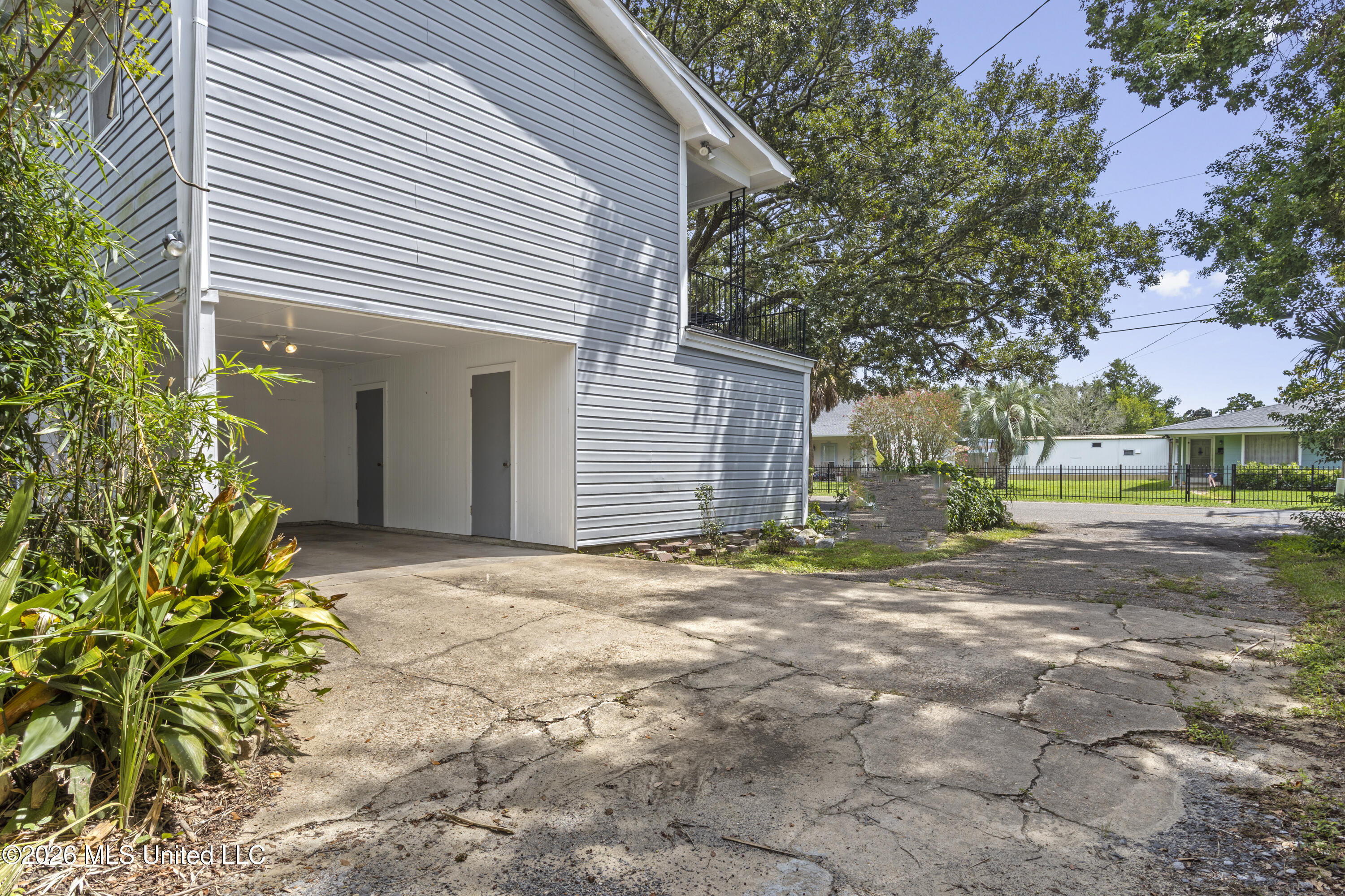 930 22nd Street Property Photo 49