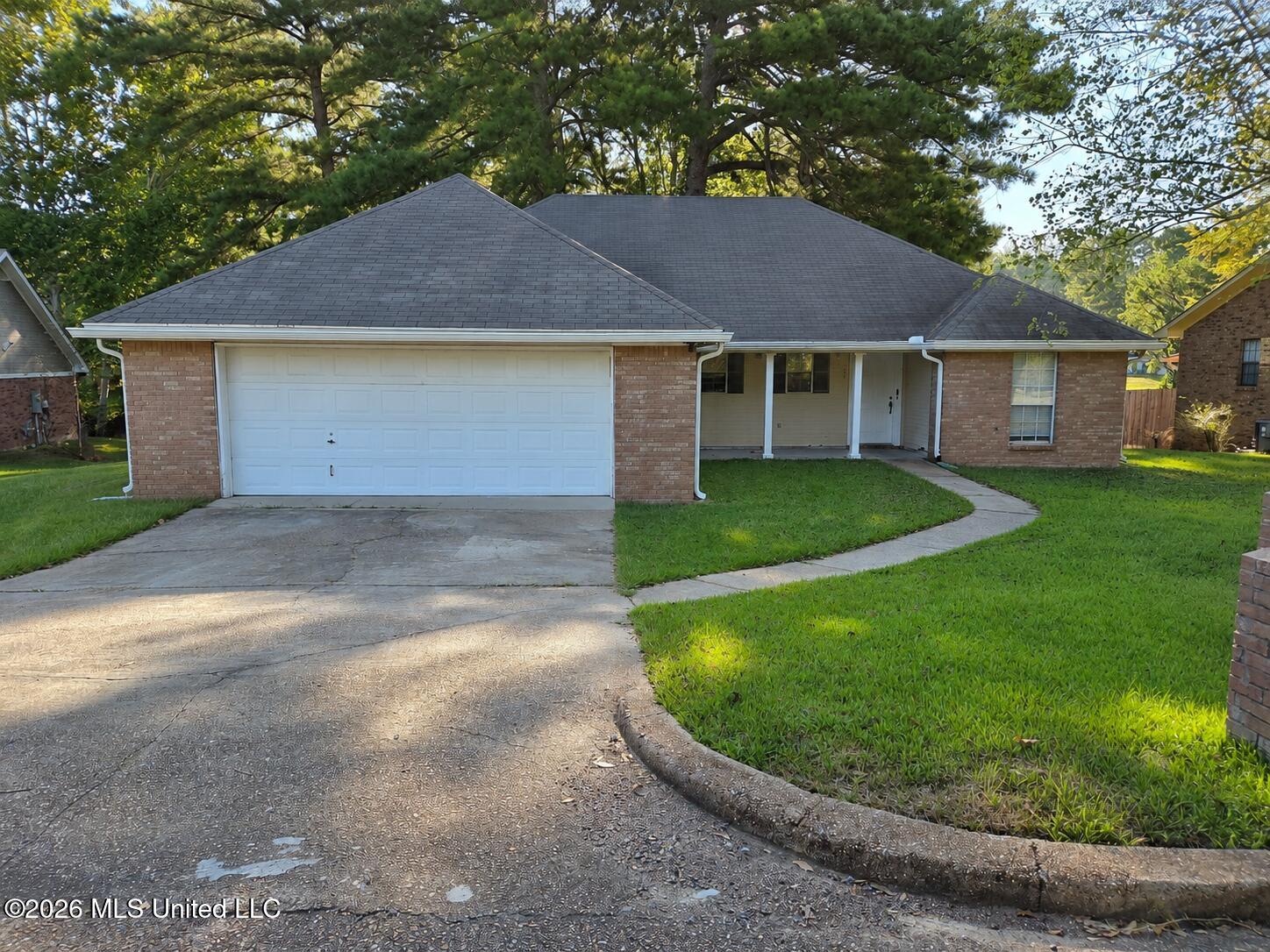 28 Watersview Drive Property Photo 1
